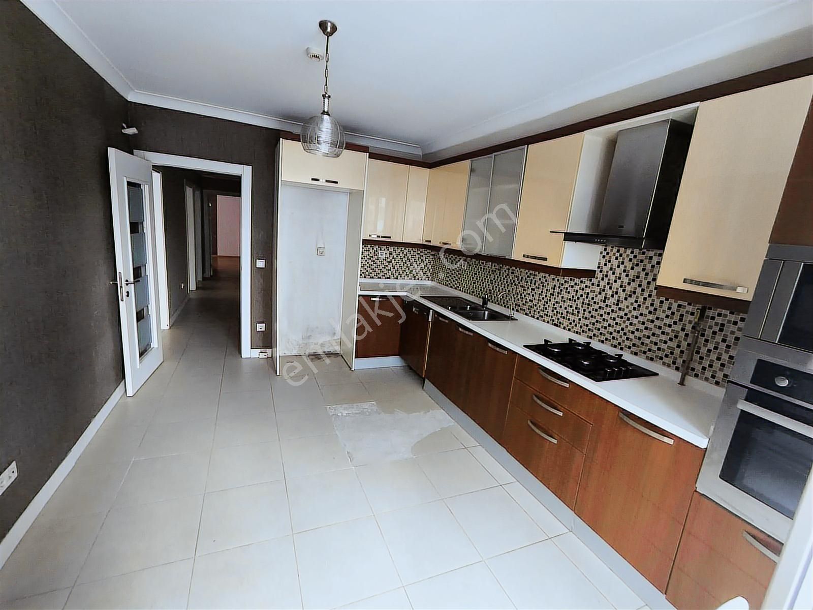 Esenyurt Mevlana Mah Lotus Akıllı Evleri 170m2 3+1 Satılık Daire - Görsel 3