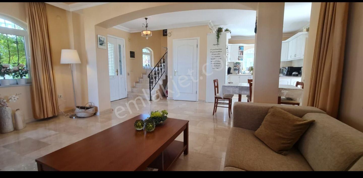 Kuşadası Satılık Karaova Mevkii - Görsel 7