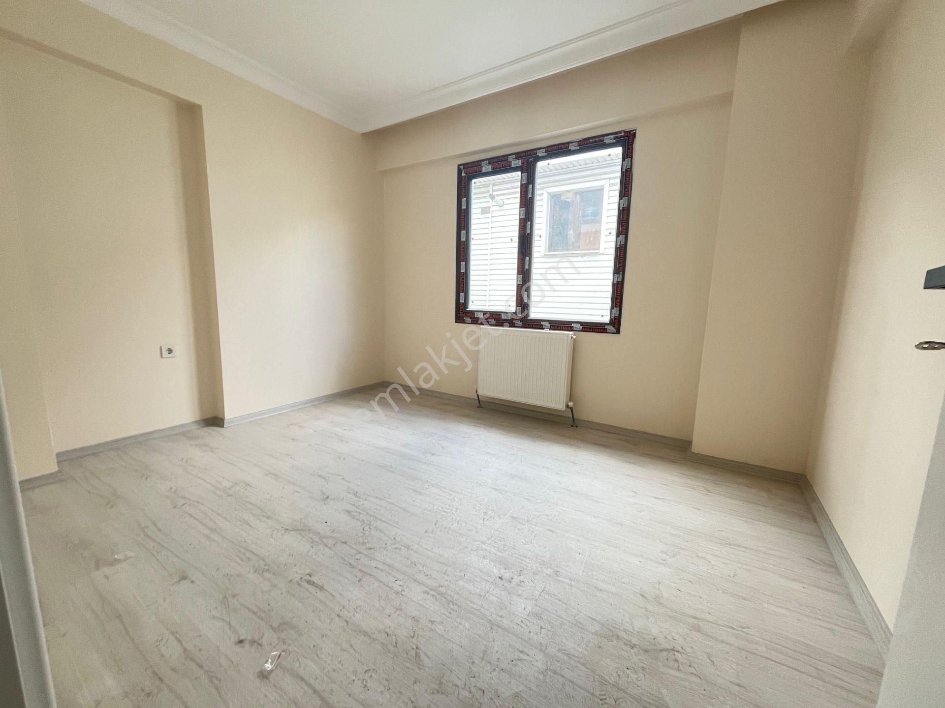 Loft'tan Sefaköy Merkezde Cadde Üzerinde 2+1 90m2 Sıfır Satılık Daire - Görsel 15