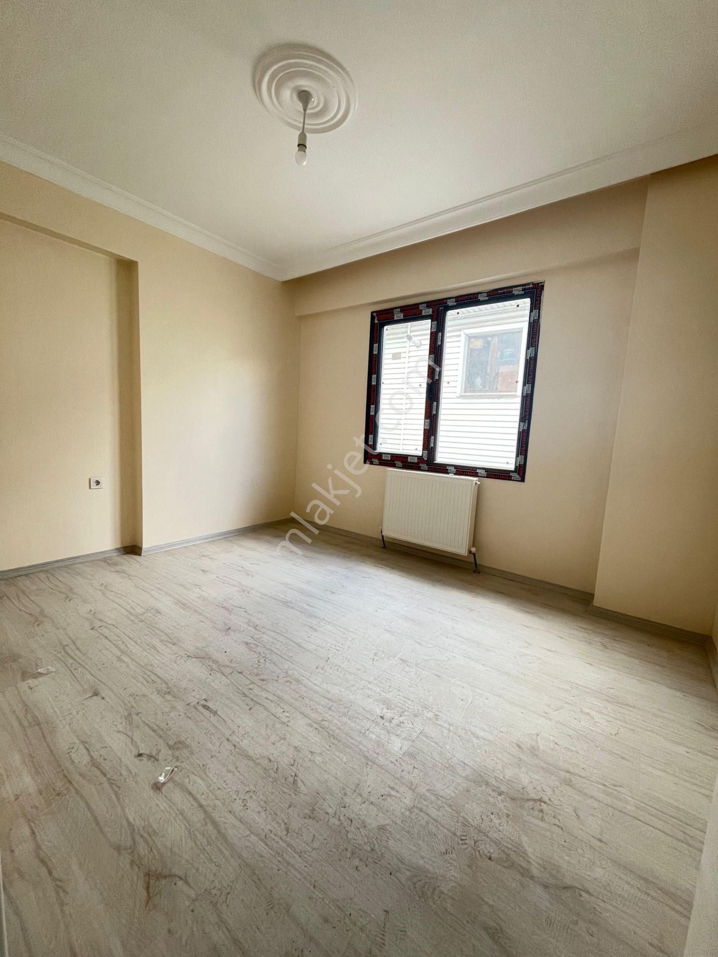 Loft'tan Sefaköy Merkezde Cadde Üzerinde 2+1 90m2 Sıfır Satılık Daire - Görsel 12