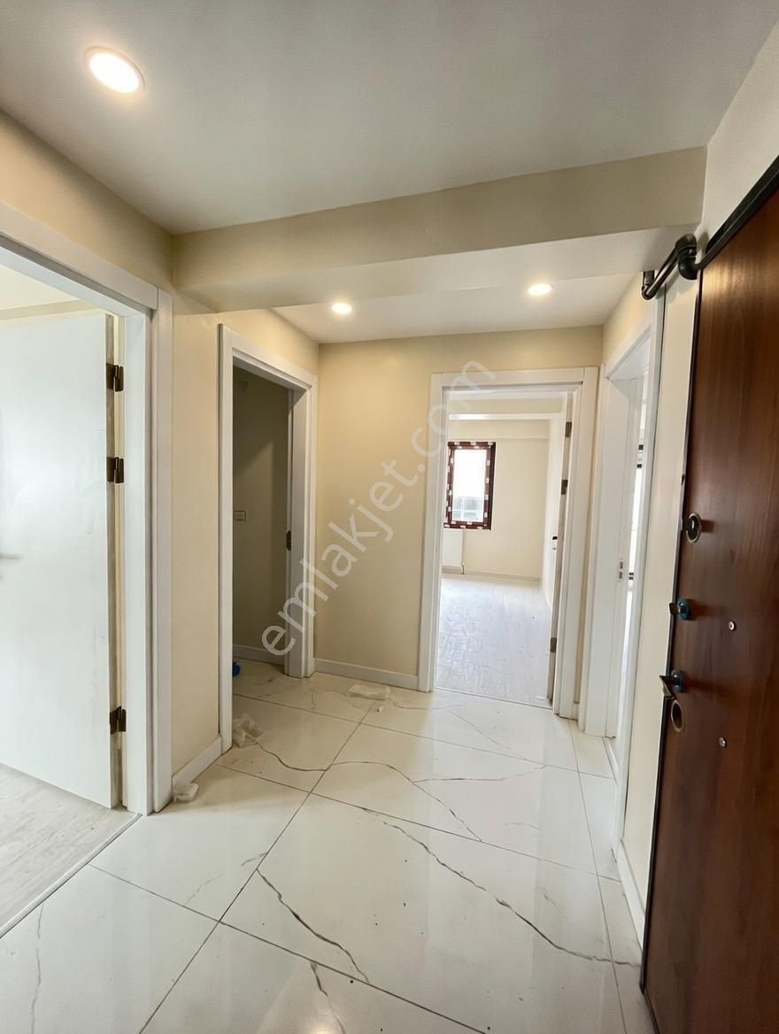 Loft'tan Sefaköy Merkezde Cadde Üzerinde 2+1 90m2 Sıfır Satılık Daire - Görsel 21
