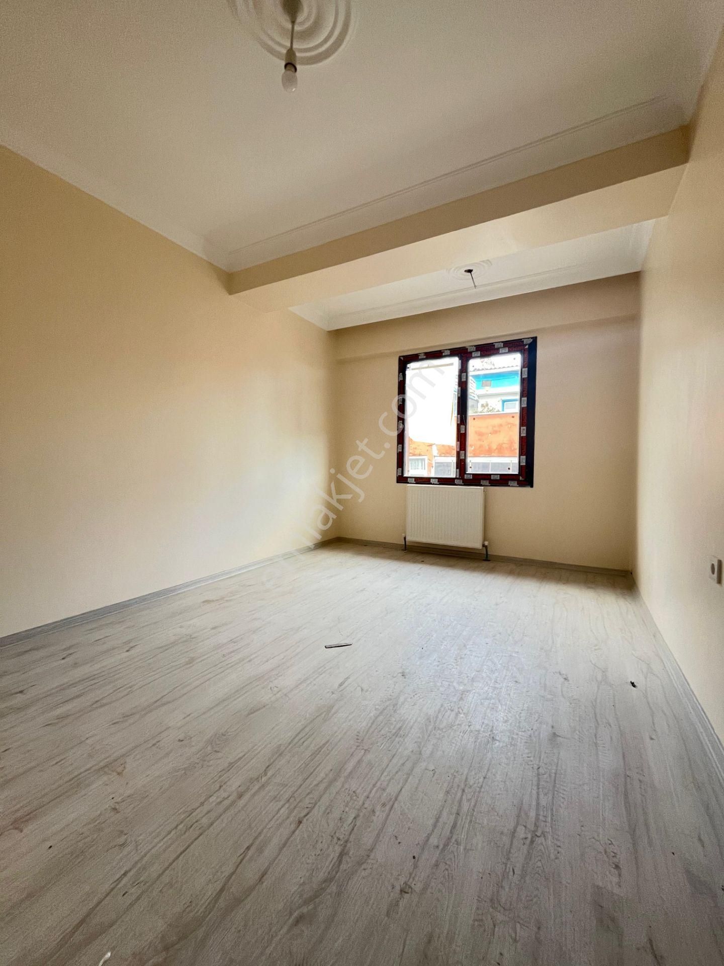 Loft'tan Sefaköy Merkezde Cadde Üzerinde 2+1 90m2 Sıfır Satılık Daire - Görsel 17