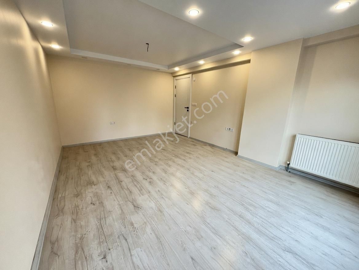 Loft'tan Sefaköy Merkezde Cadde Üzerinde 2+1 90m2 Sıfır Satılık Daire - Görsel 5