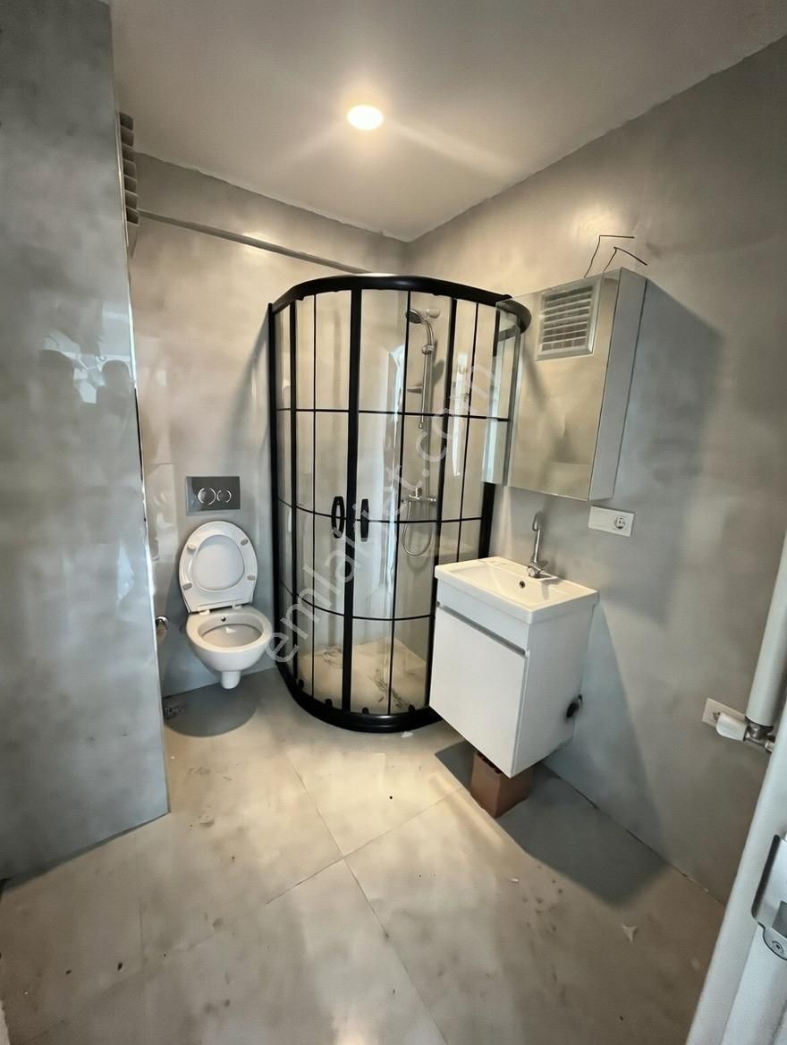 Loft'tan Sefaköy Merkezde Cadde Üzerinde 2+1 90m2 Sıfır Satılık Daire - Görsel 23