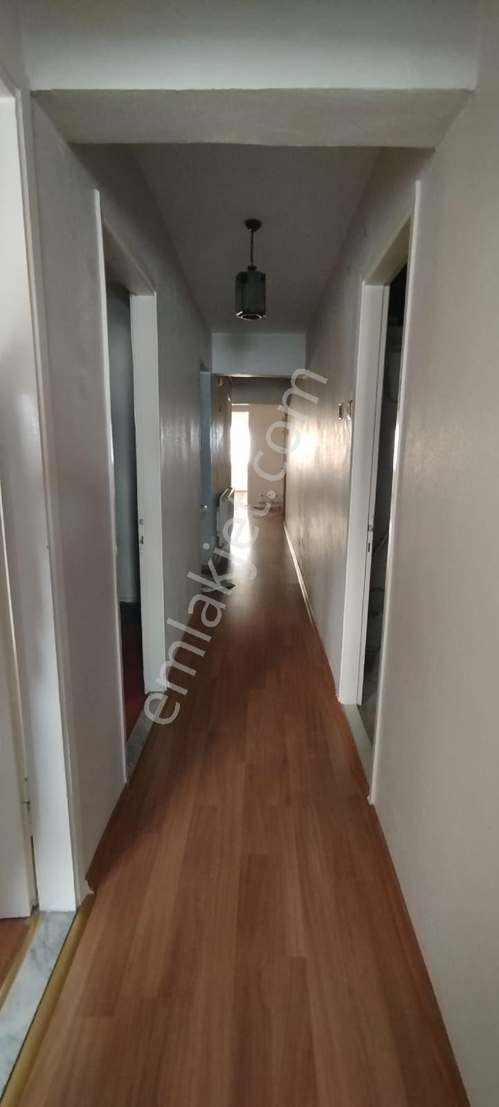 Manisa Şehzdelerde Kiralık 3+1 Daire - Görsel 23