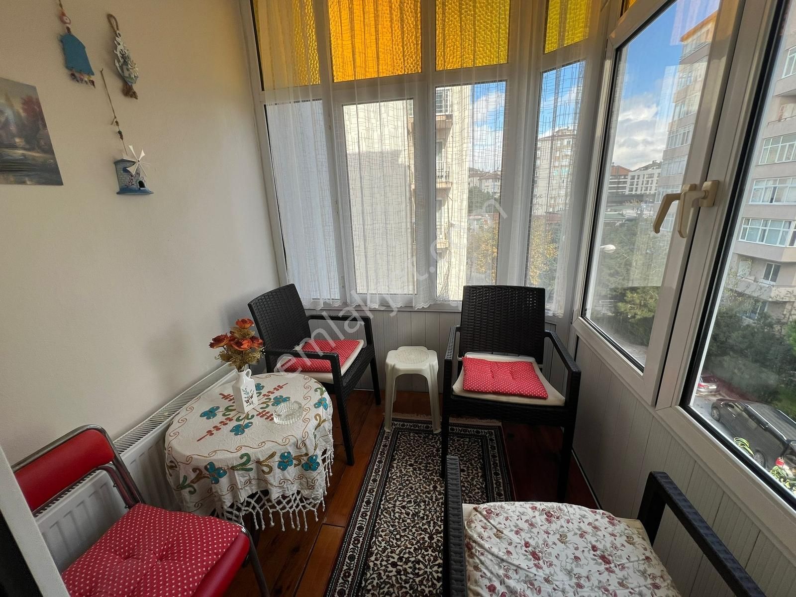 Mimaroba 1. Kısımda Cadde Üstü Kiralık 3+1 Daire - Görsel 4
