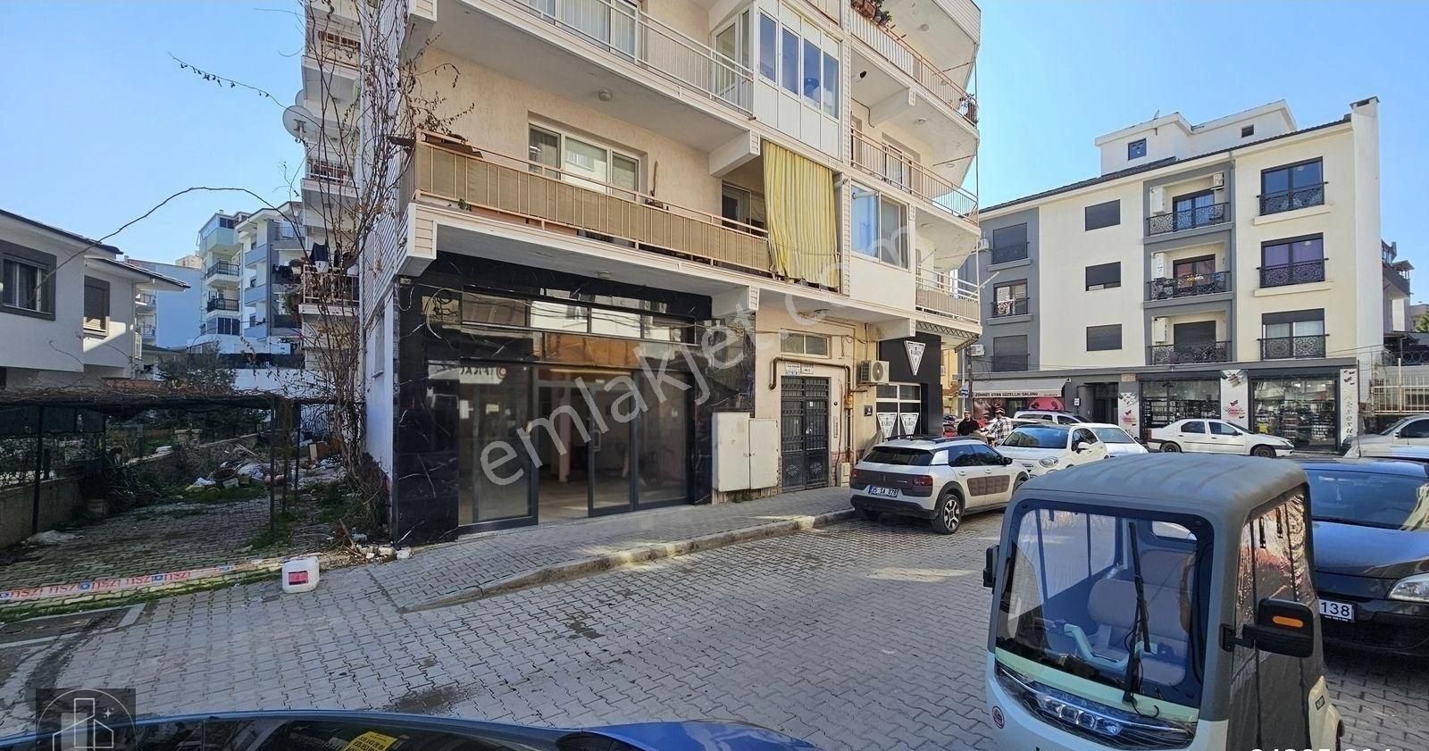 İzmir Seferihisar Hıdırlık Mahallesinde 55m2 Kiralık Dükkan