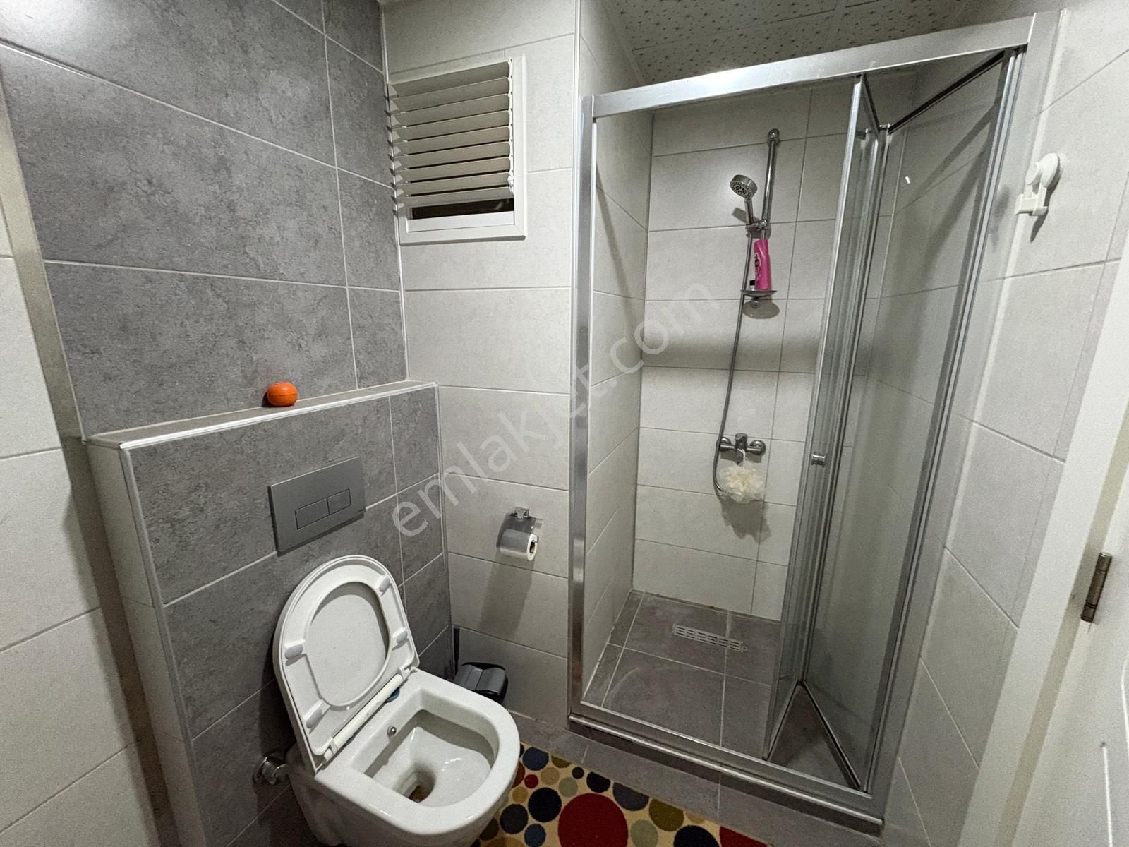 Yüzme Havuzlu , Otoparklı , Saunalı Site İçinde Fırsat 2+1 Daire - Görsel 18