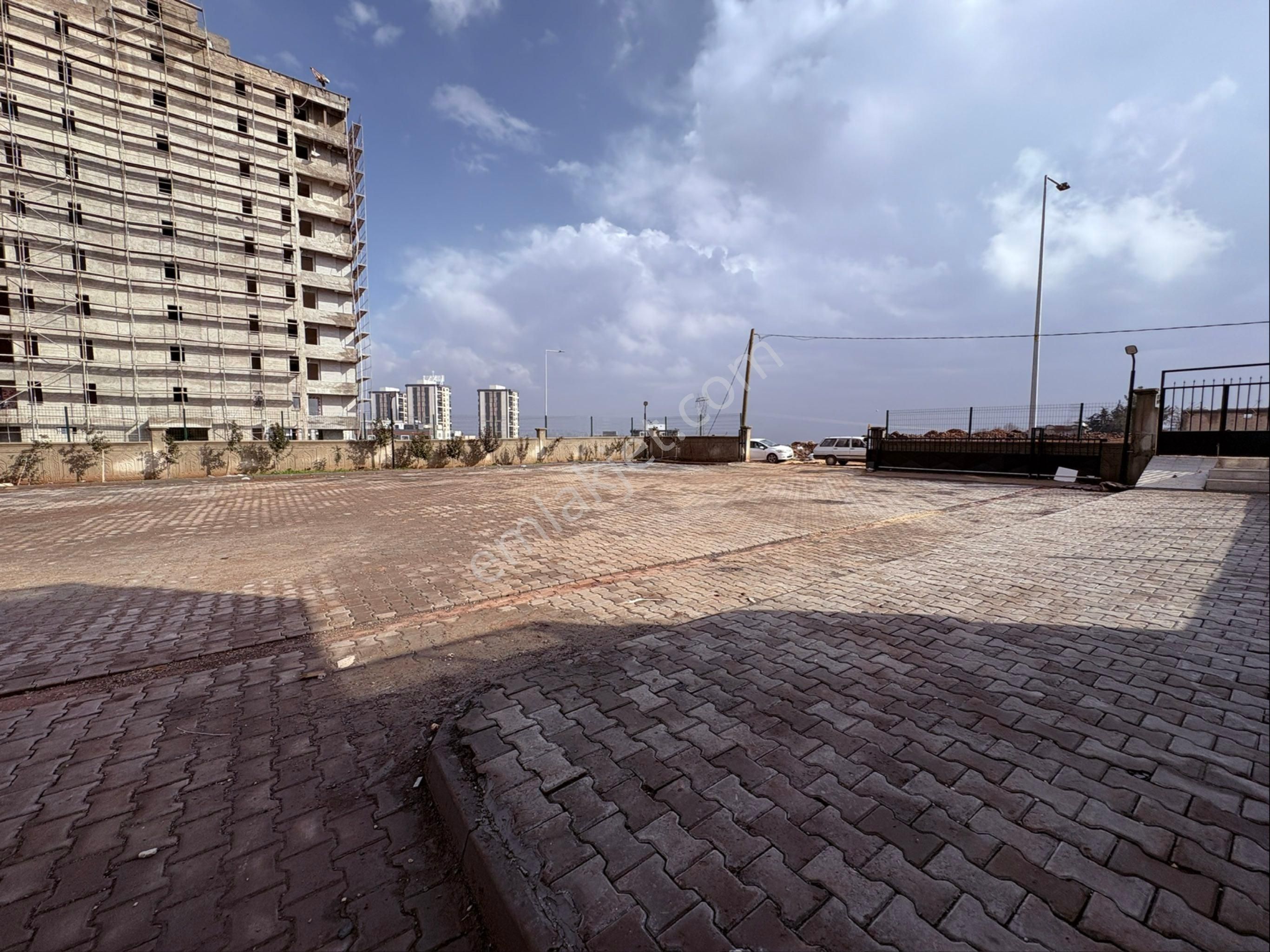 Süper Konumda Çift Balkon Arakat Lüx Daire - Görsel 12