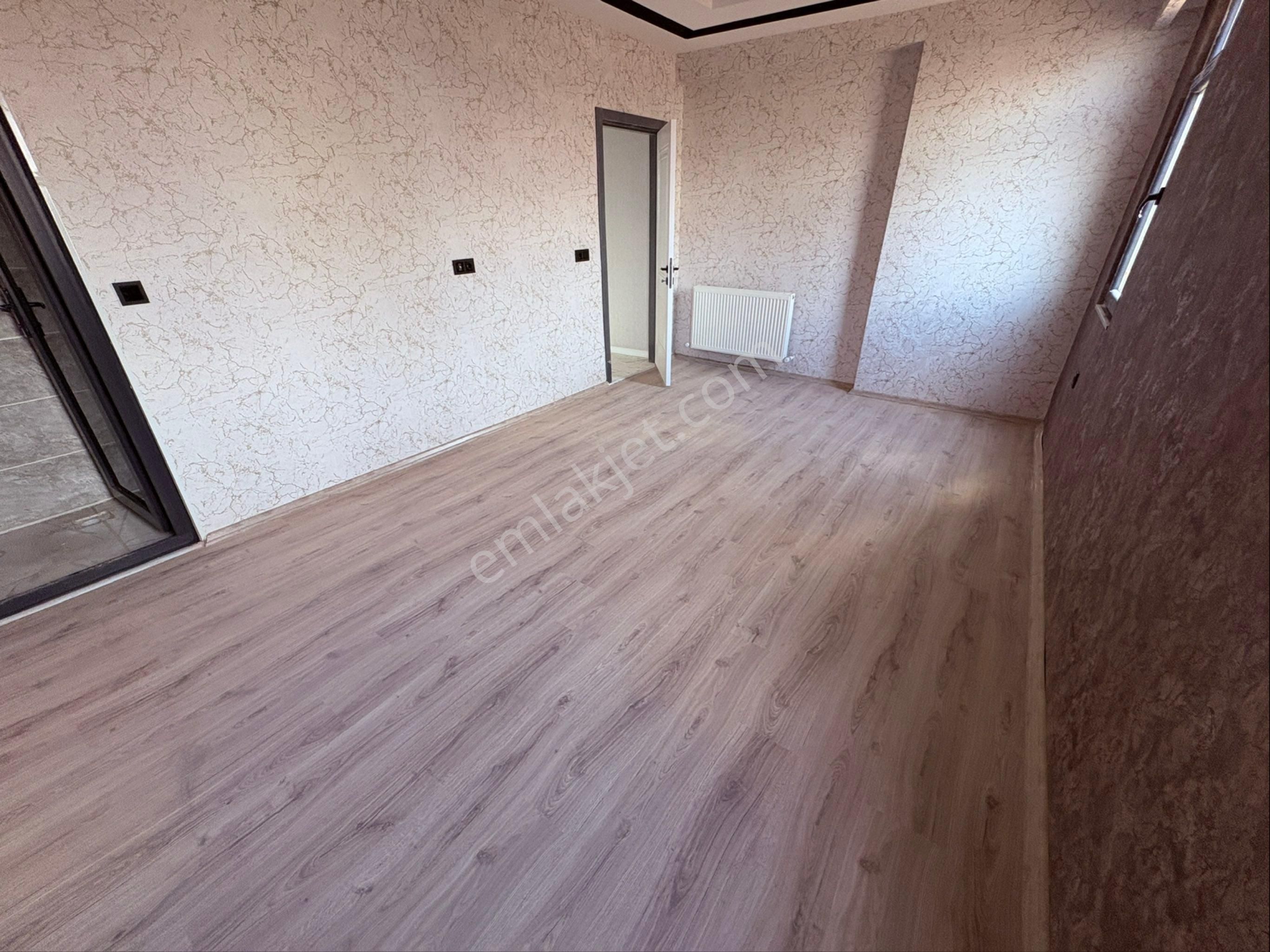 Süper Konumda Çift Balkon Arakat Lüx Daire - Görsel 28