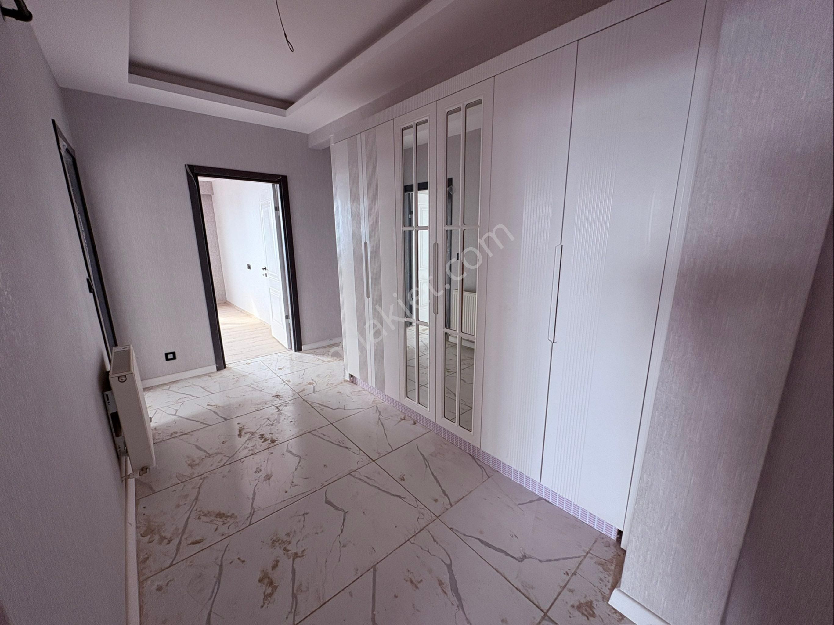 Süper Konumda Çift Balkon Arakat Lüx Daire - Görsel 31