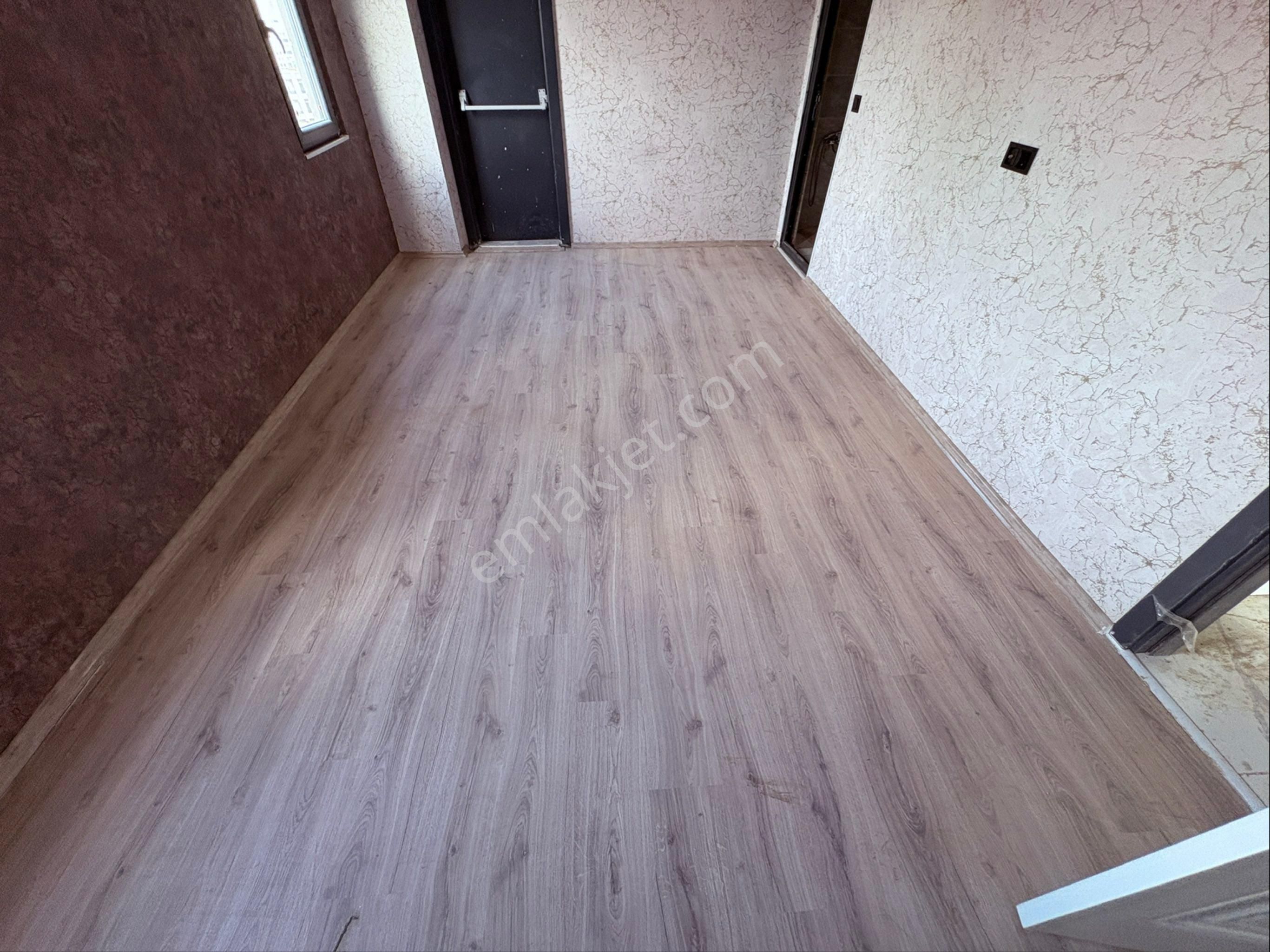 Süper Konumda Çift Balkon Arakat Lüx Daire - Görsel 34