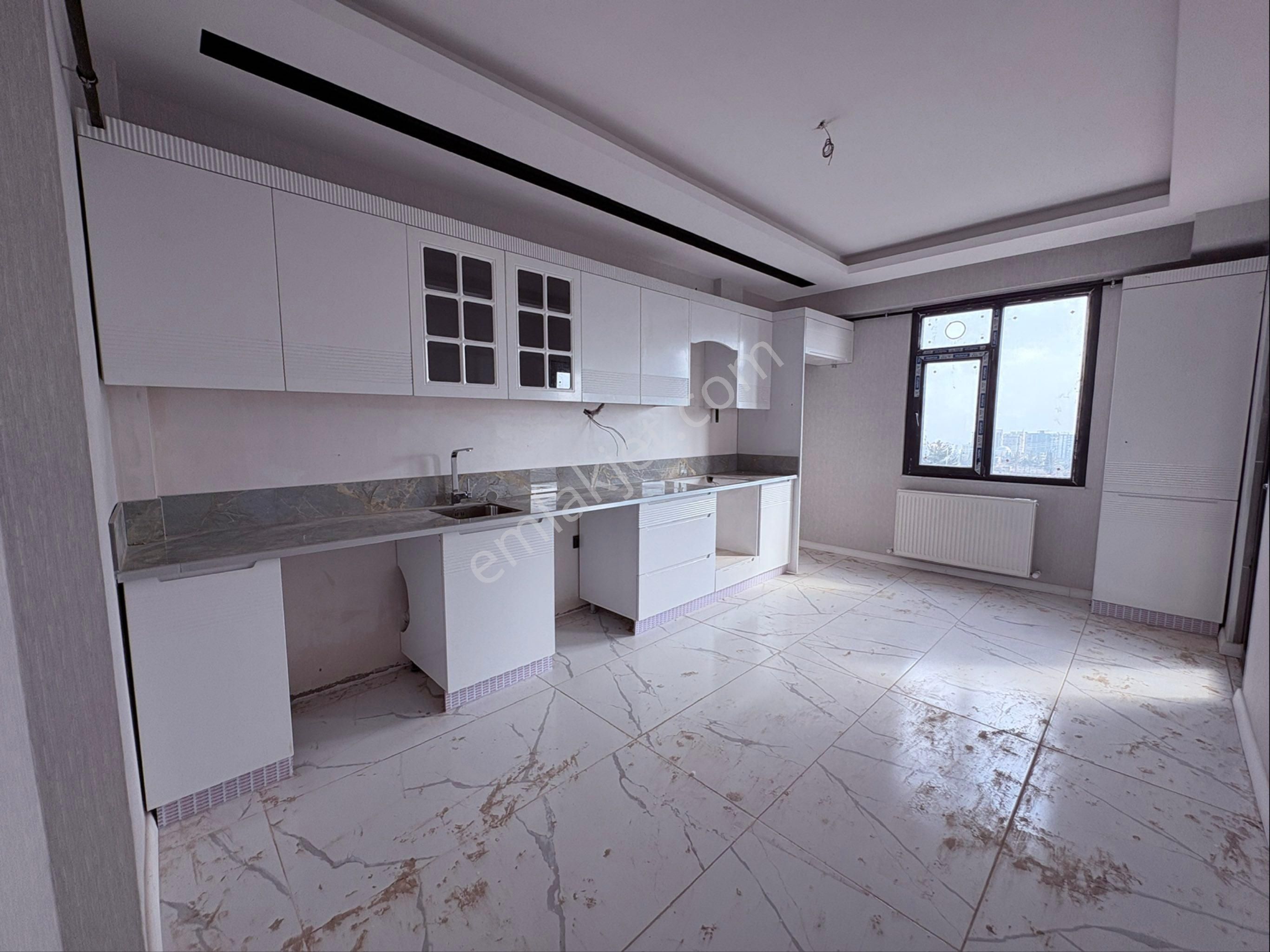 Süper Konumda Çift Balkon Arakat Lüx Daire - Görsel 20