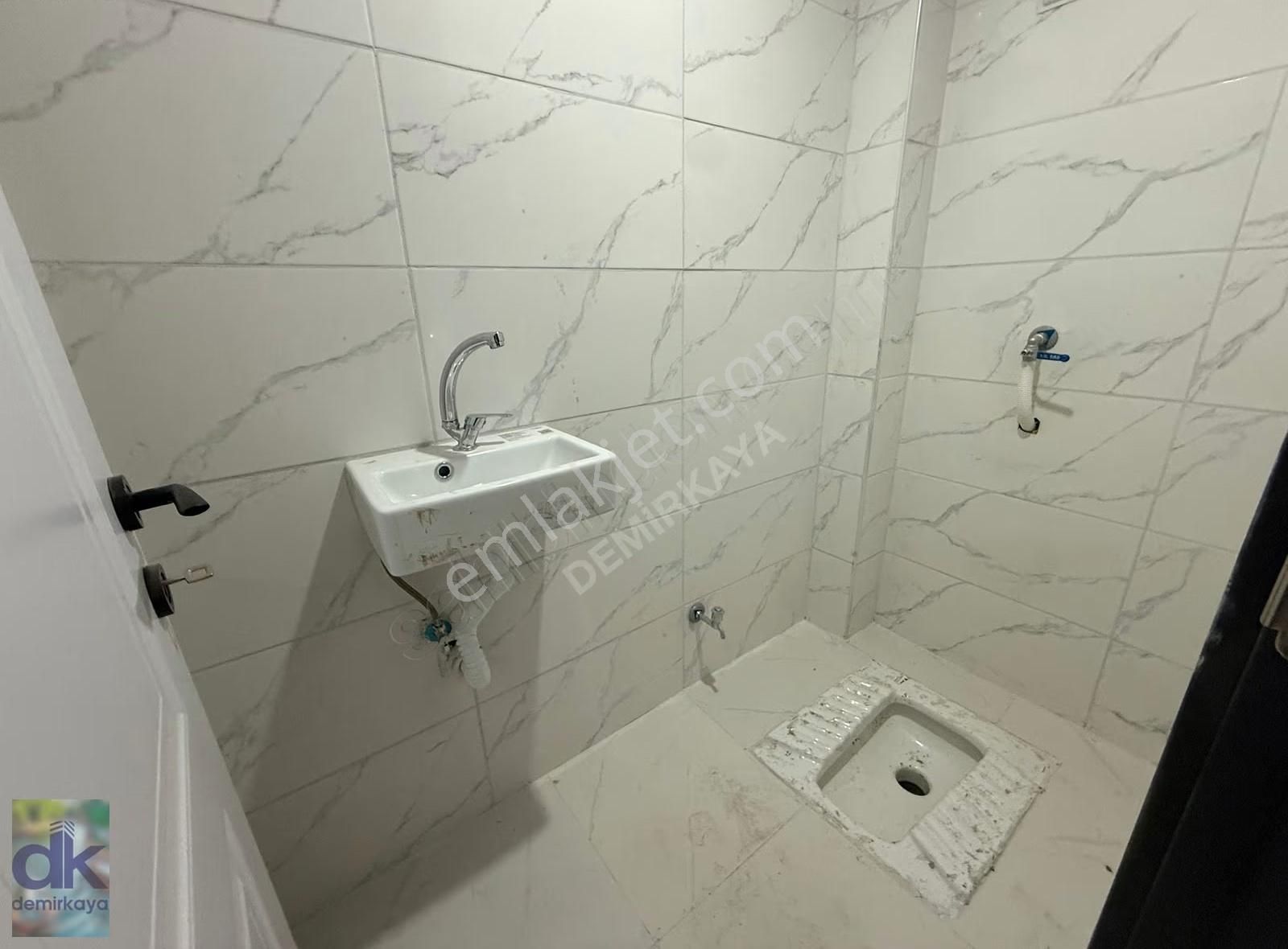 71 Evler Mah. Şehir Hastanesi Dibi 2+1 Lüks Daire - Görsel 11