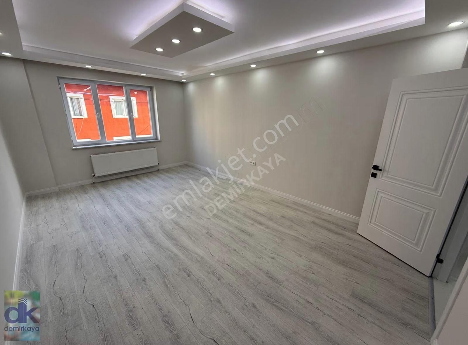 71 Evler Mahallesi Kafkas Cad. 50m Lüks 3+1 Daire - Görsel 4