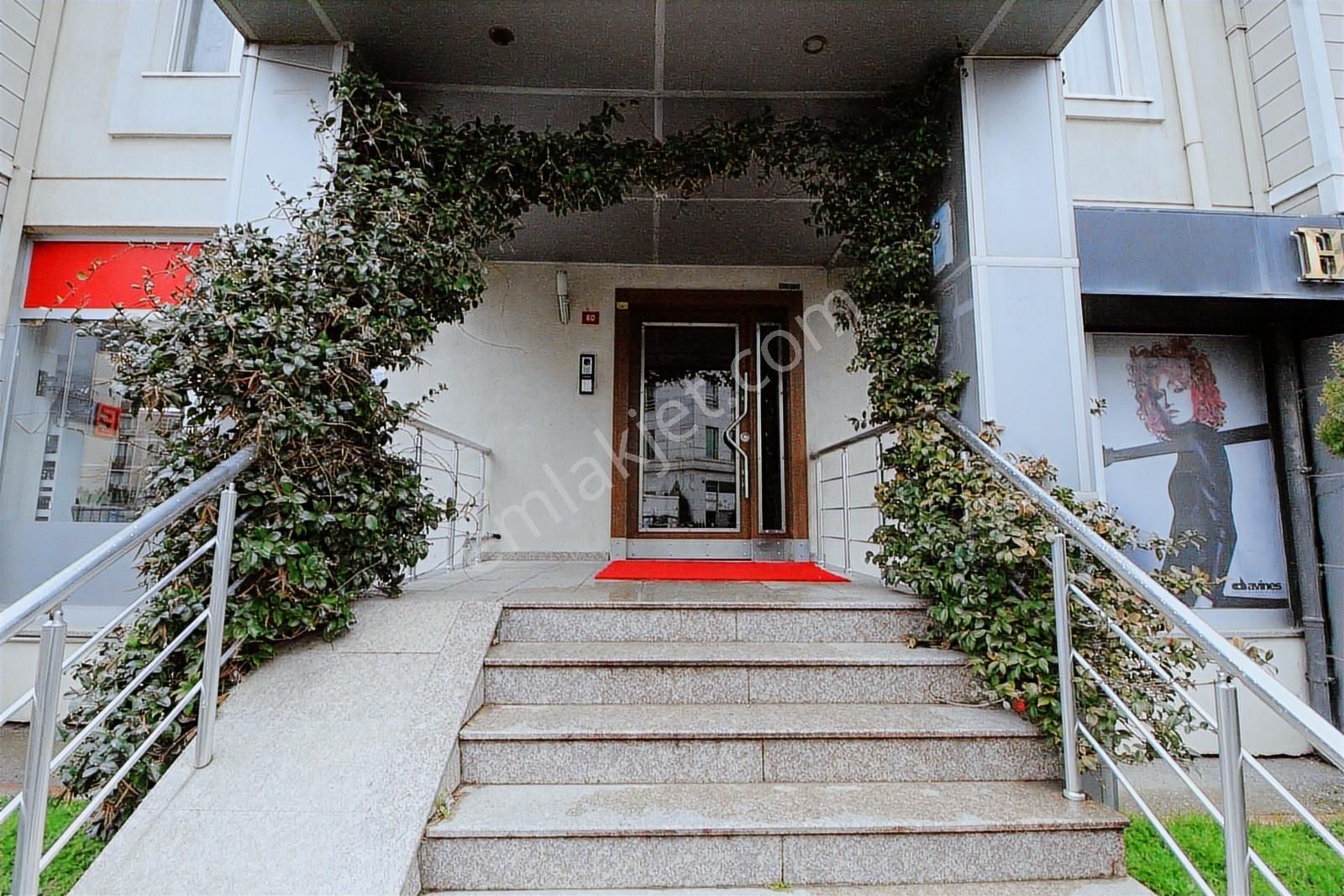 Şerifali Tatlısu Bölgesinde Geniş M2 2+1 Daire - Görsel 12