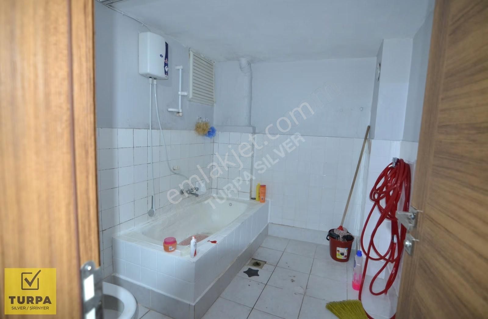 Hasanefendi Mah,gençlik Caddesi Üzerinde Satılık 3+1 Daire - Görsel 4