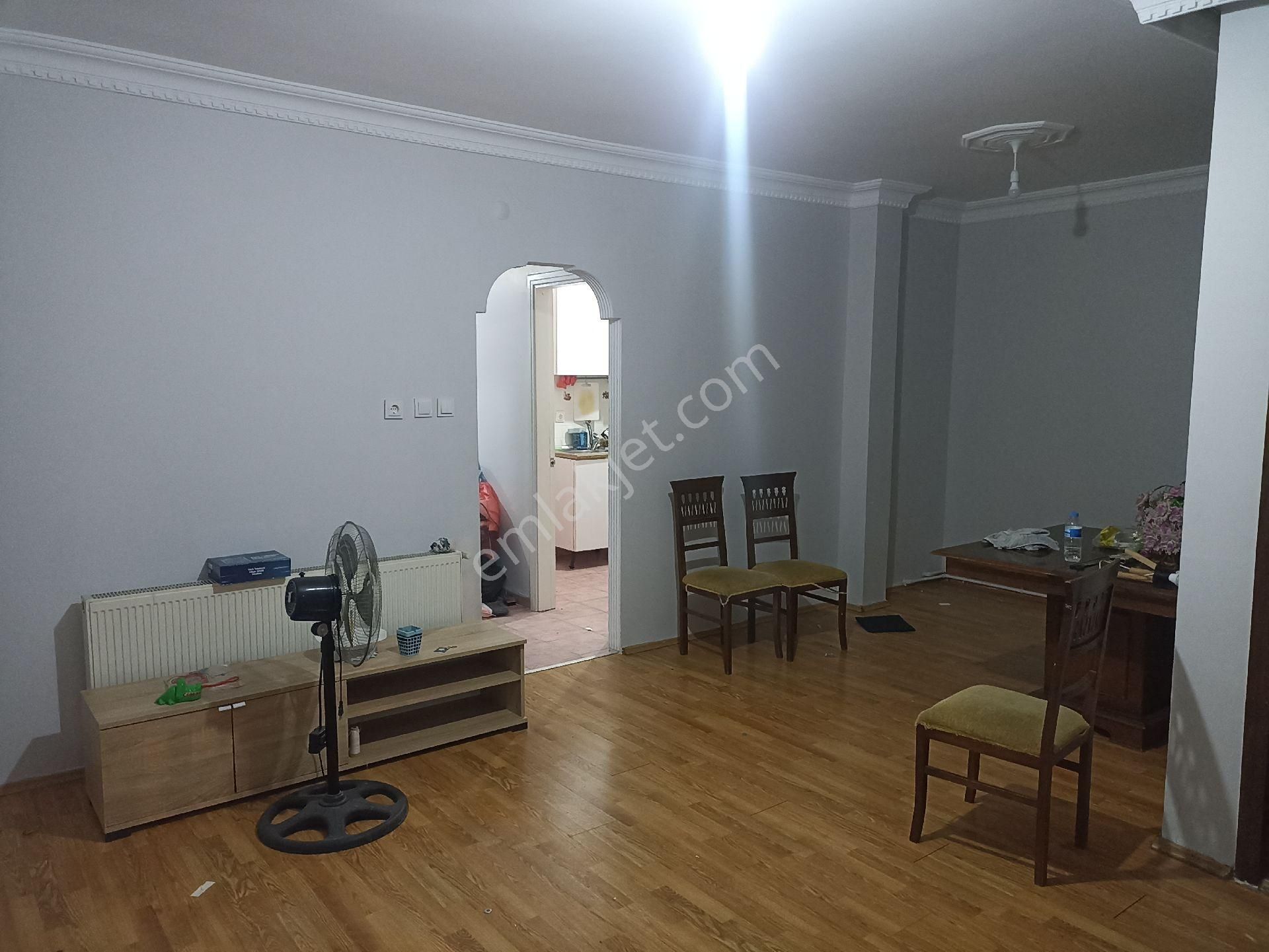 Sahibinden Bekara 2+1