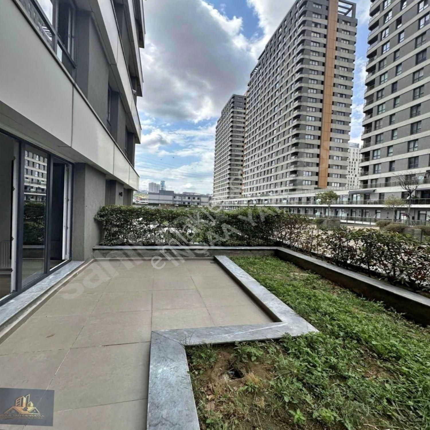 Ful Kredili Babacan Premium Sitesinde Satılık 1+1 Teraslı Daire