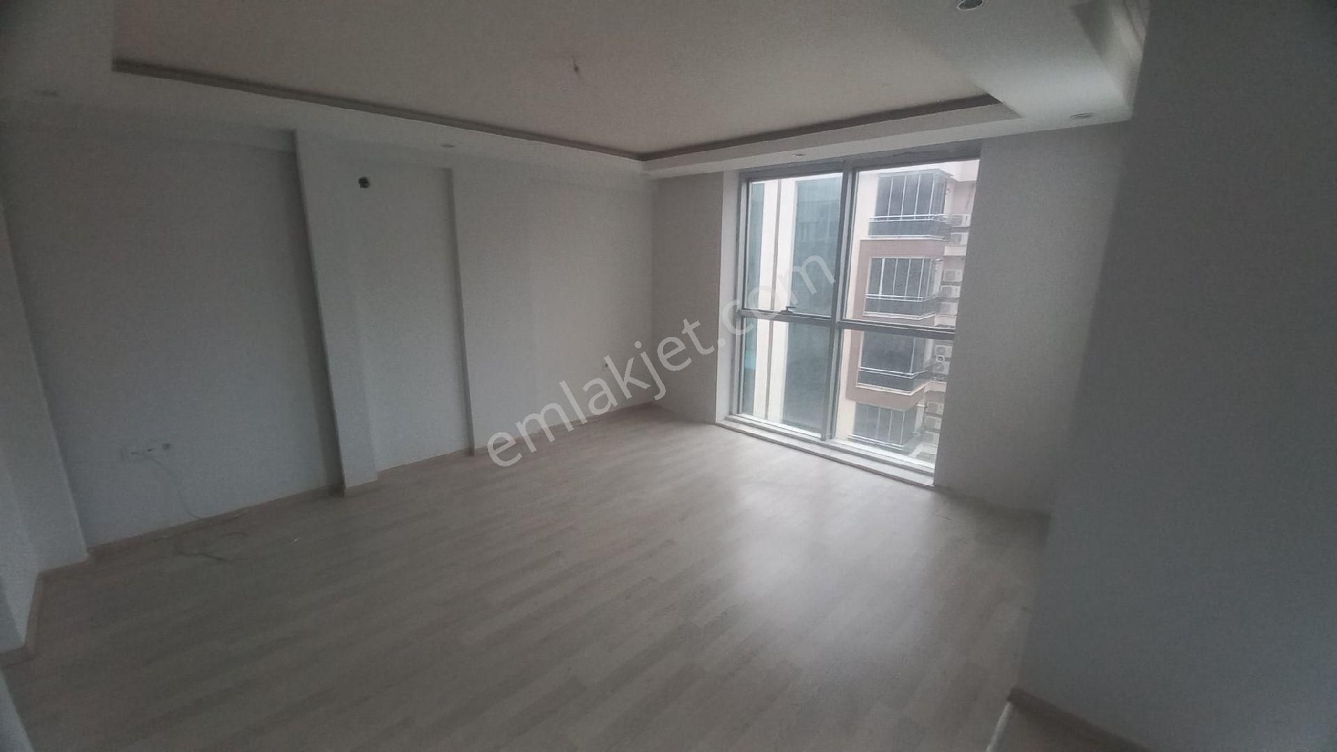 Hurma Konyaaltı’nda Havuzlu Sitede 2+1 Kiralık Daire , Lüks Asansörlü, Şifreli Girişli - Görsel 17