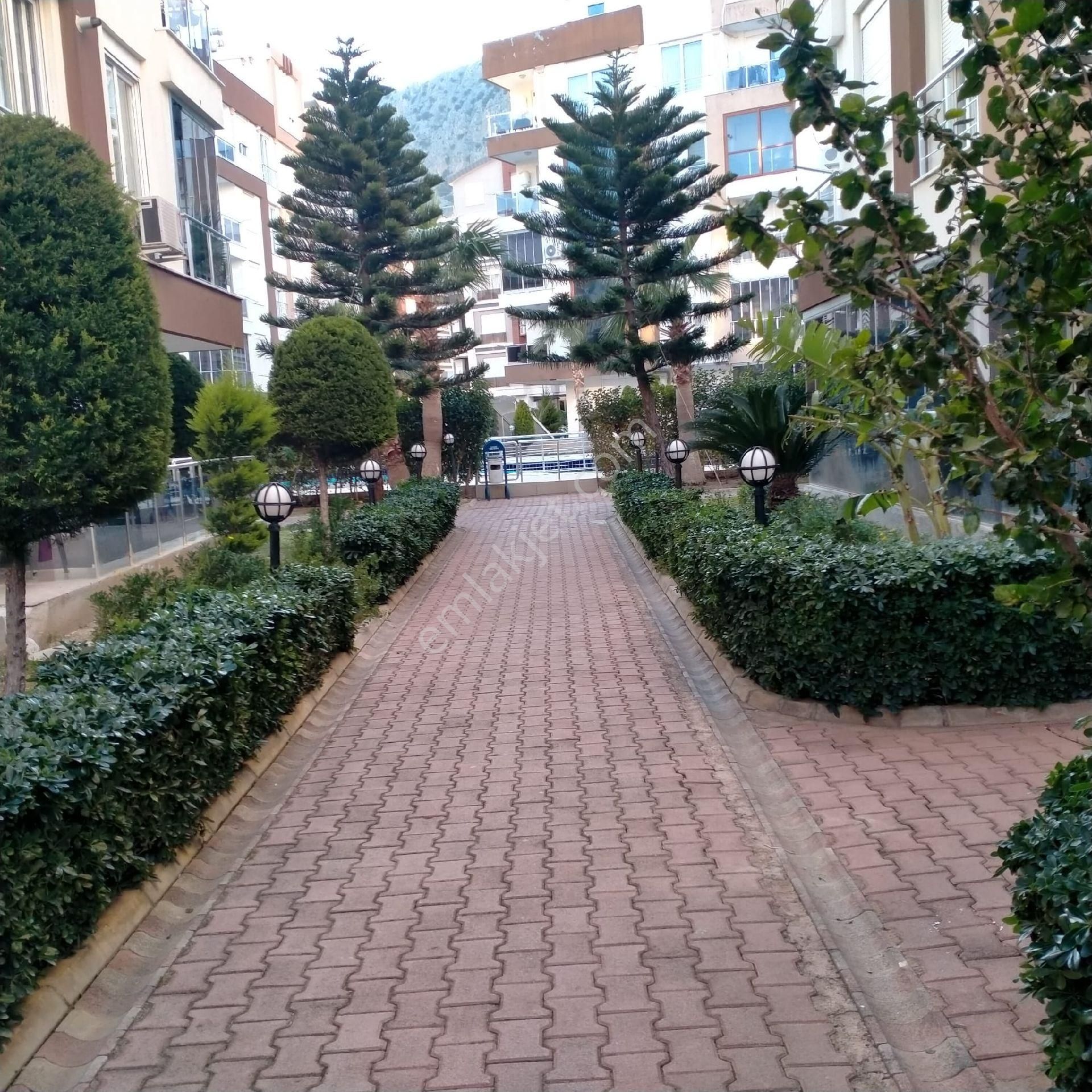 Hurma Konyaaltı’nda Havuzlu Sitede 2+1 Kiralık Daire , Lüks Asansörlü, Şifreli Girişli - Görsel 7