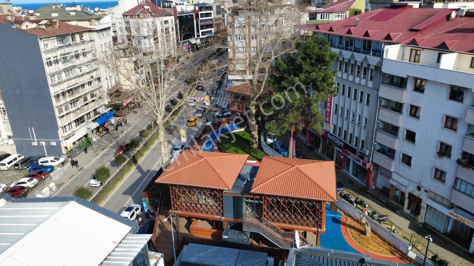 Trabzon Meydanda Komple Satılık İşyeri - Görsel 28