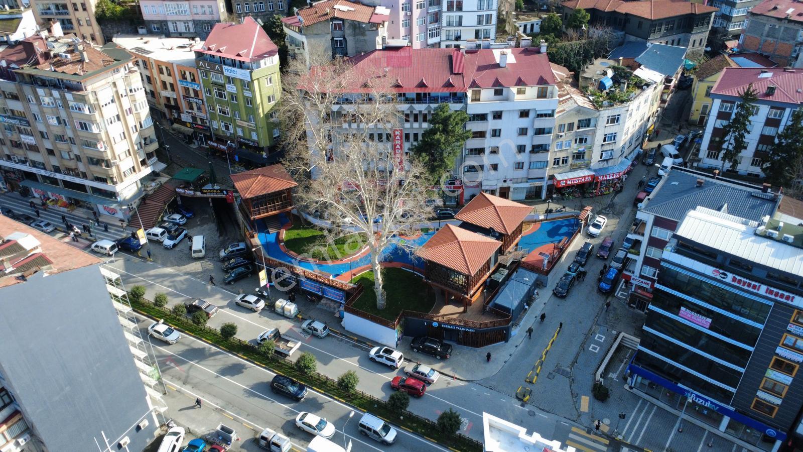Trabzon Meydanda Komple Satılık İşyeri - Görsel 35