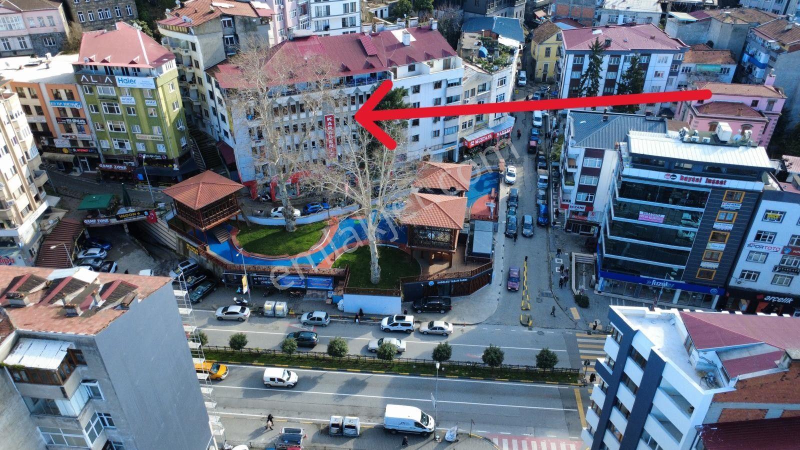 Trabzon Meydanda Komple Satılık İşyeri - Görsel 3
