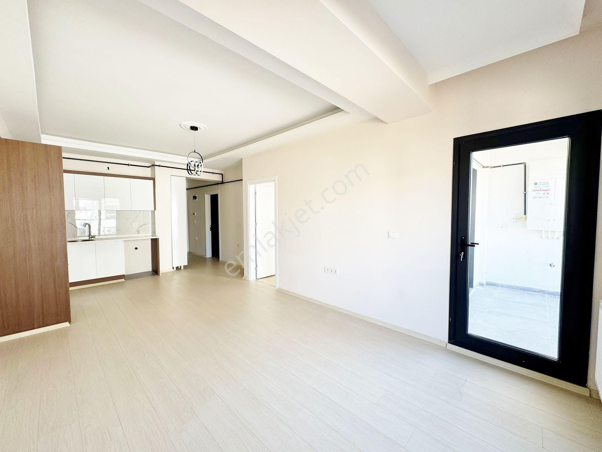 Menemen Seyrek Cadde Üzeri Kiralık Geniş Ara Kat 2+1 Sıfır Daire - Görsel 15