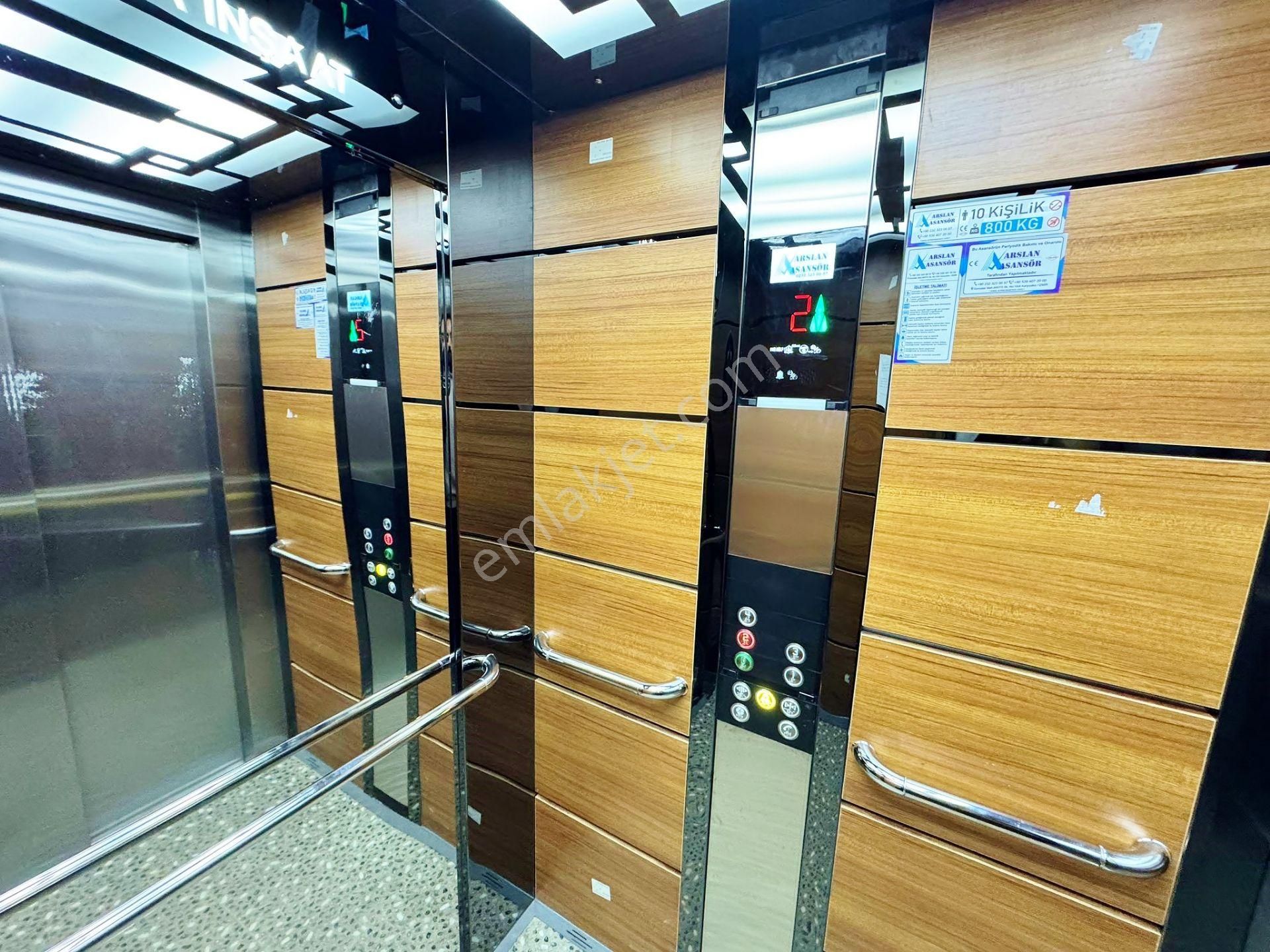 Menemen Seyrek Cadde Üzeri Kiralık Geniş Ara Kat 2+1 Sıfır Daire - Görsel 5