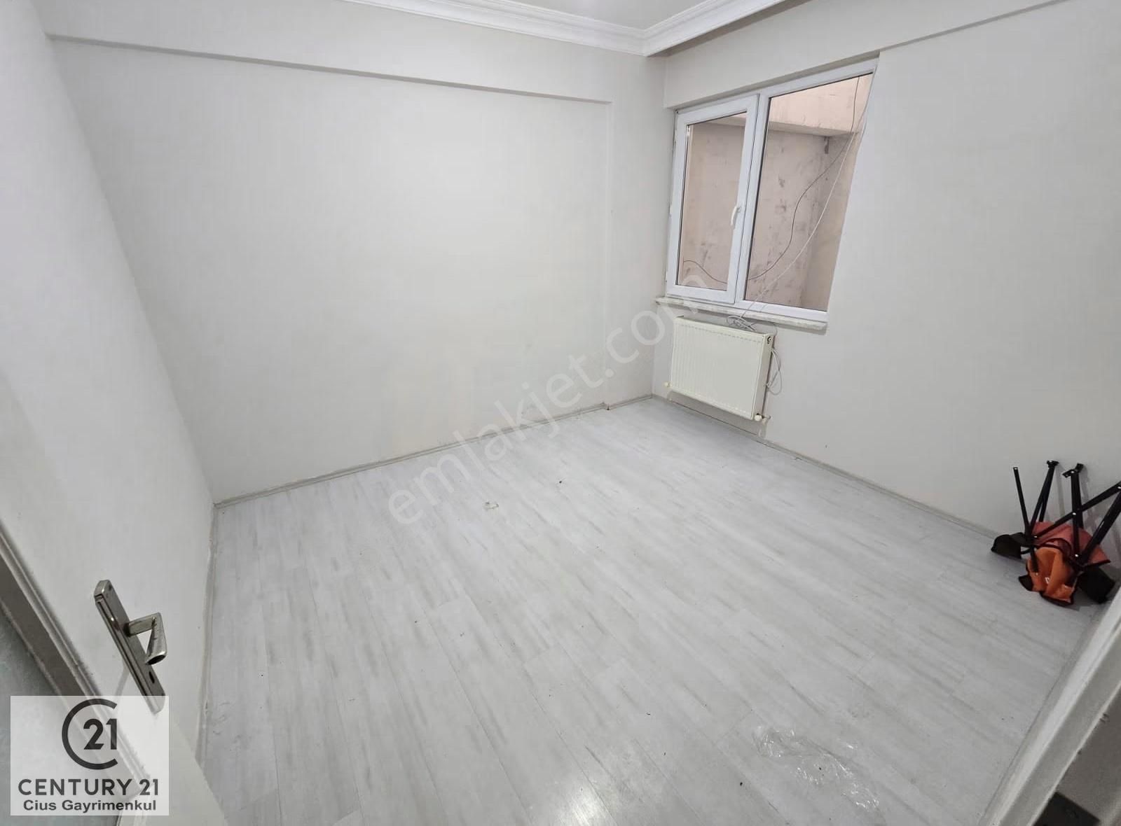 C21 Cius Merkezi Konum Sosyal Yaşam Civari Asansörlü Kiralık 3+1 - Görsel 3