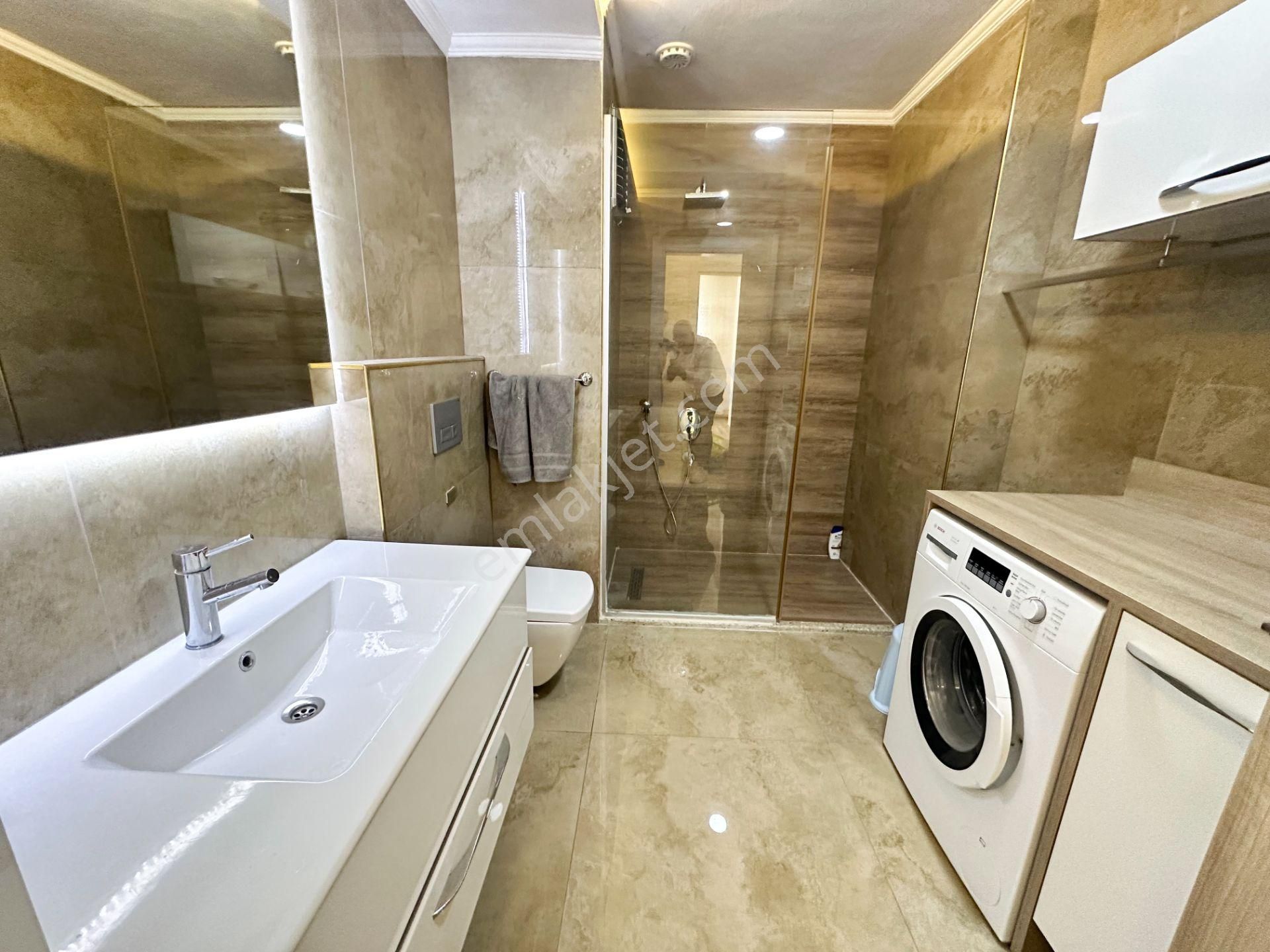 Cağaloğlu Tramvay Arası Sitede 4+1 Satılık Daire - Görsel 19