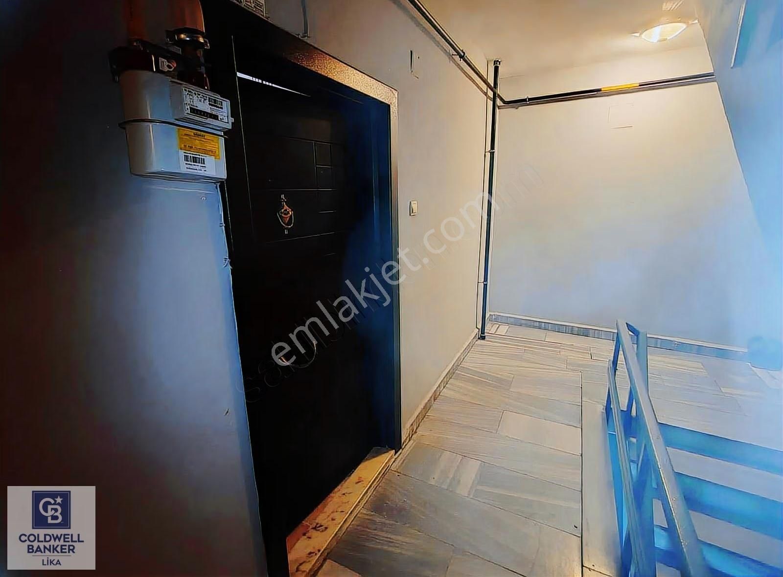 Şehrin Kalbinde Meydanda Satılık 3+1 Daire - Görsel 11