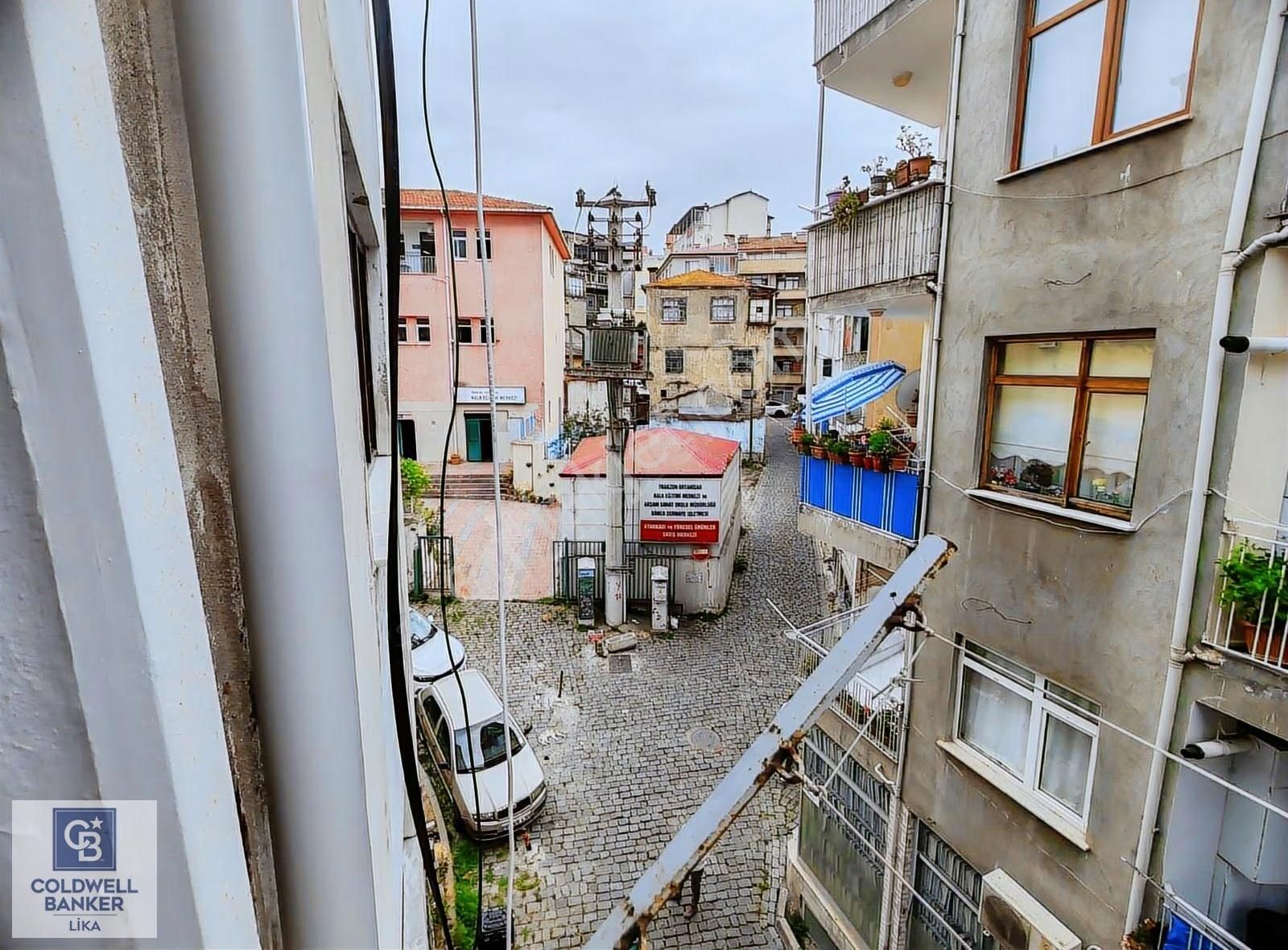 Şehrin Kalbinde Meydanda Satılık 3+1 Daire - Görsel 2