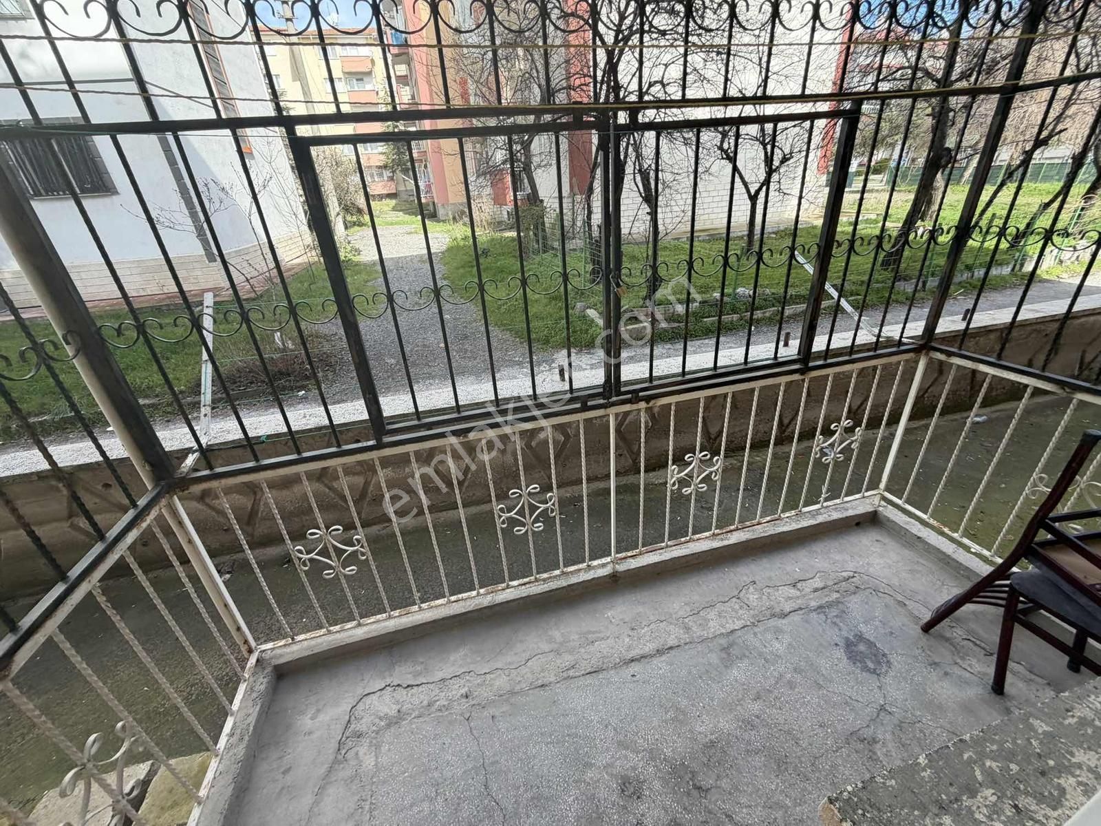 A L C Den Metro Yakını Merkezi Konumda 2+1 Satılık Daire - Görsel 13