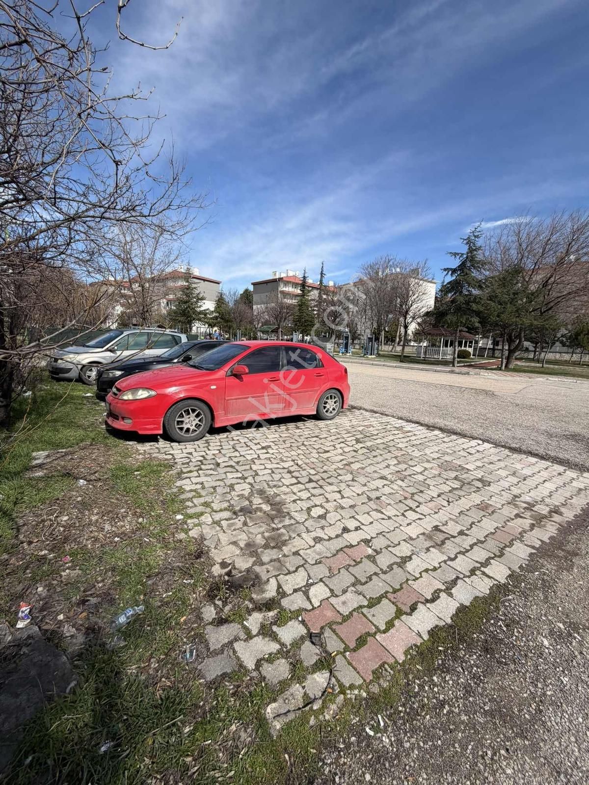 A L C Den Metro Yakını Merkezi Konumda 2+1 Satılık Daire - Görsel 16