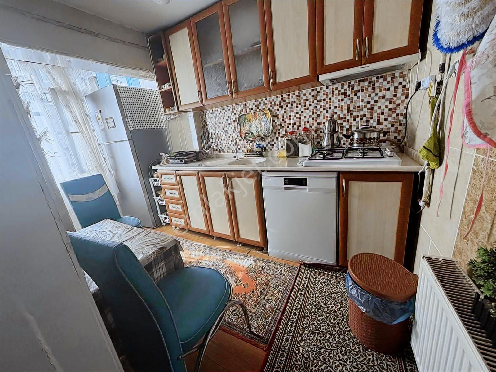 A L C Den Metro Yakını Merkezi Konumda 2+1 Satılık Daire - Görsel 26