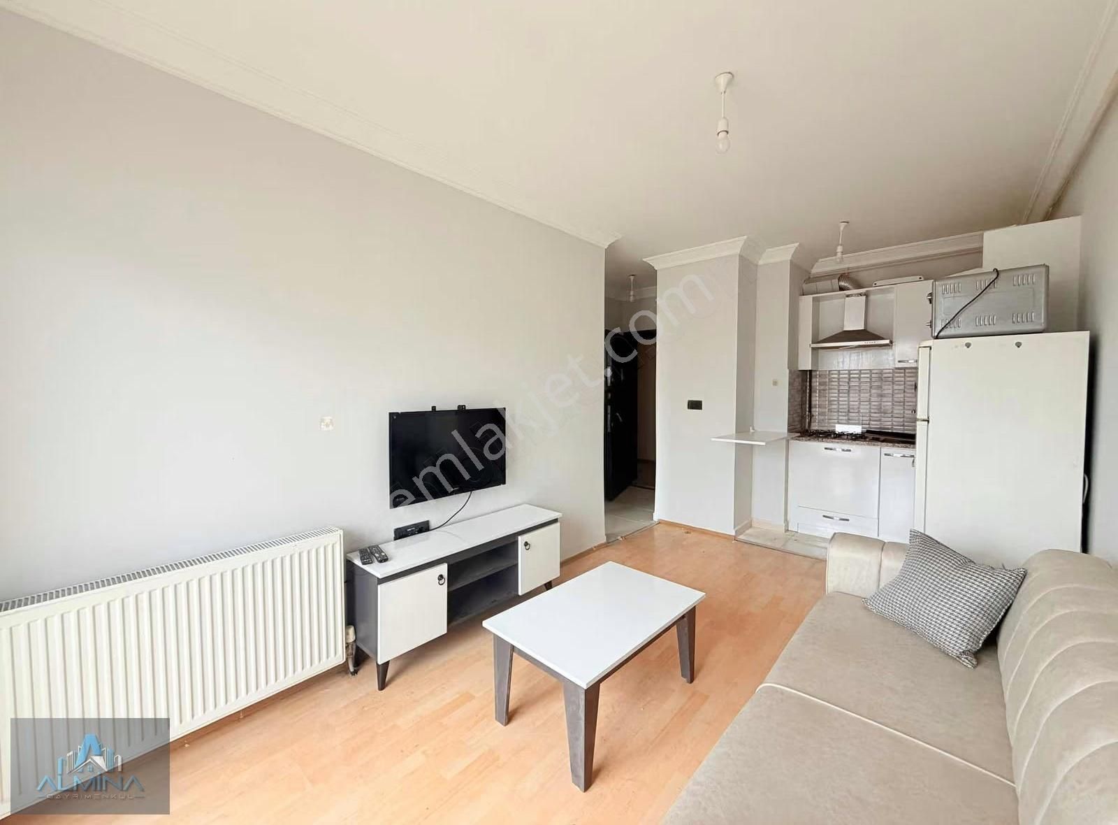 Almina'dan Merkezi Konumda Temiz Eşyalı Fırsat Kiralık Daire - Görsel 21