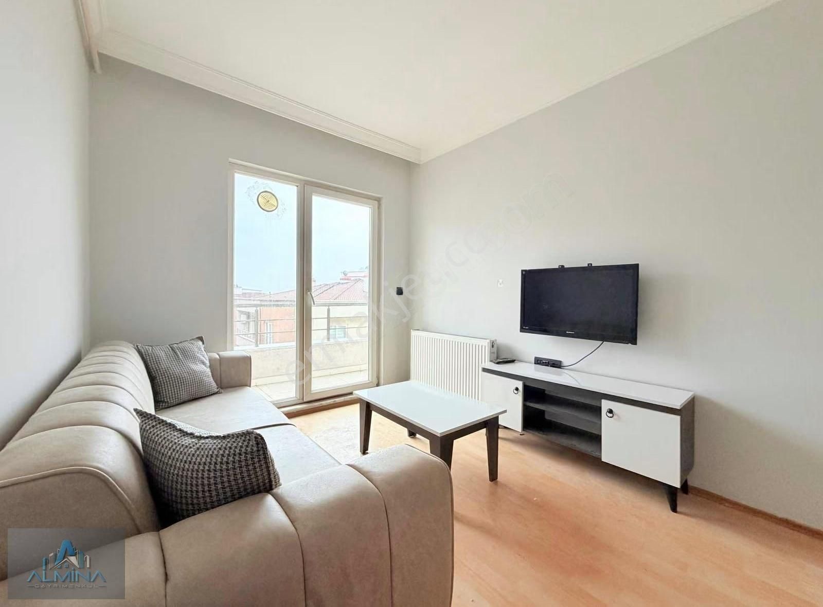 Almina'dan Merkezi Konumda Temiz Eşyalı Fırsat Kiralık Daire