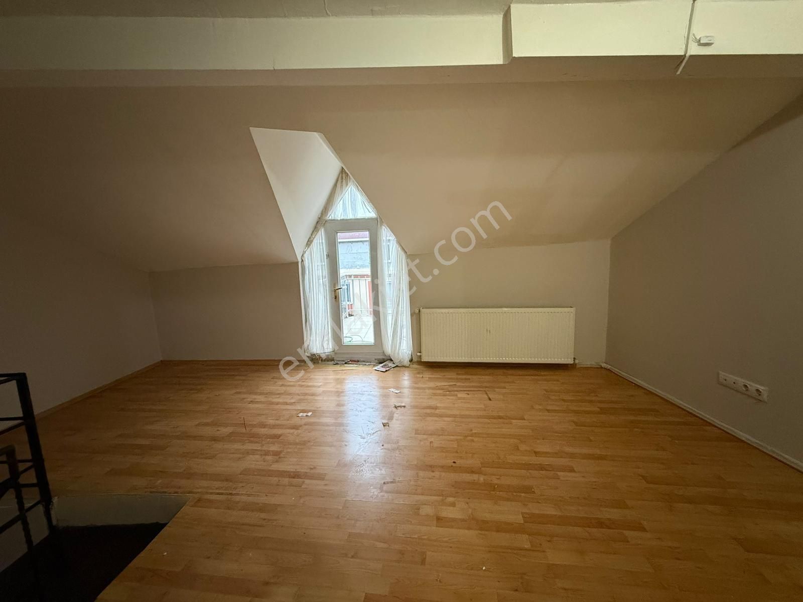 Kiralık Kıraç Hürriyet Mah'de 3+2 180 M² Teraslı Dubleks Daire - Görsel 14