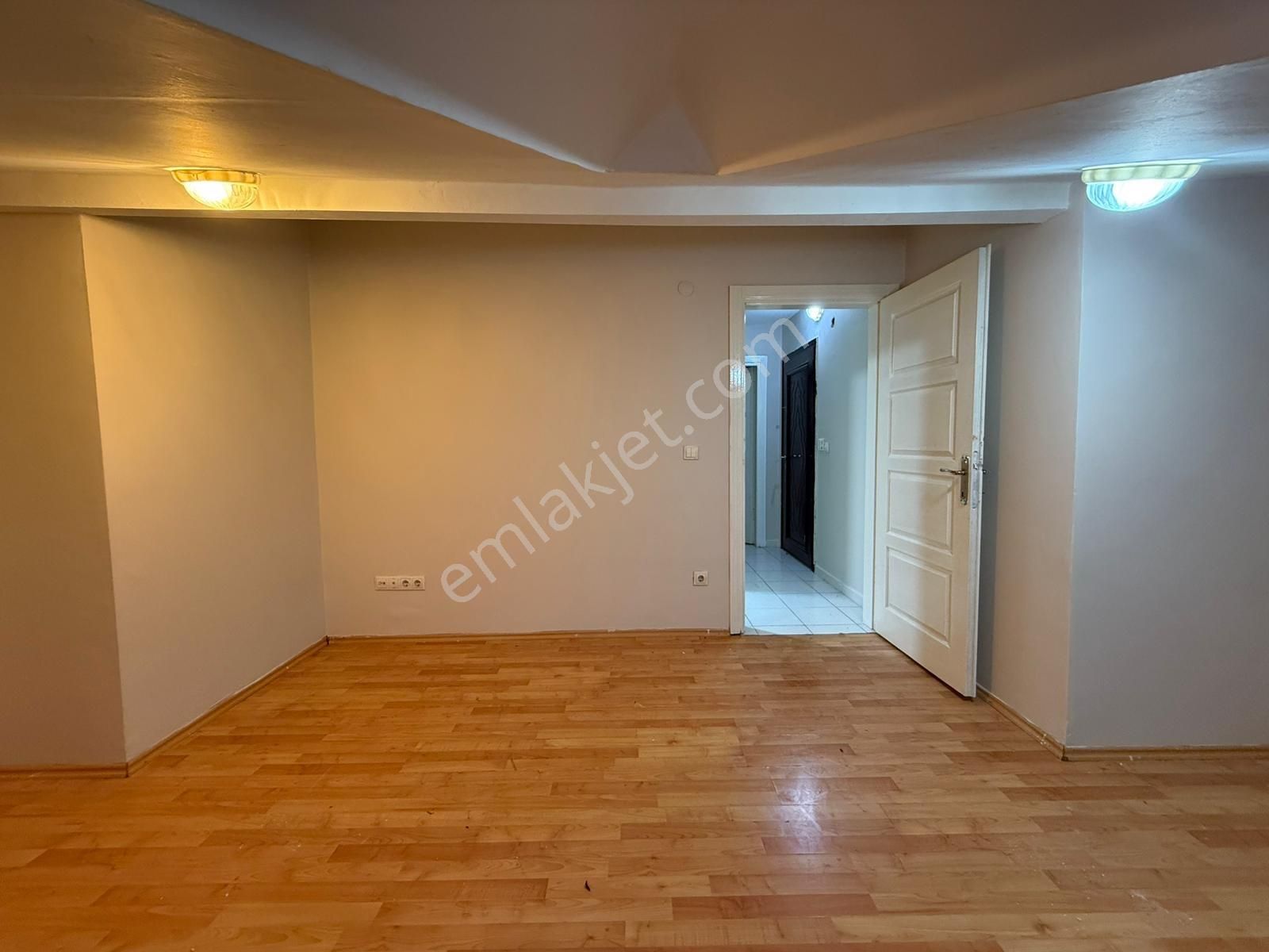 Kiralık Kıraç Hürriyet Mah'de 3+2 180 M² Teraslı Dubleks Daire - Görsel 22