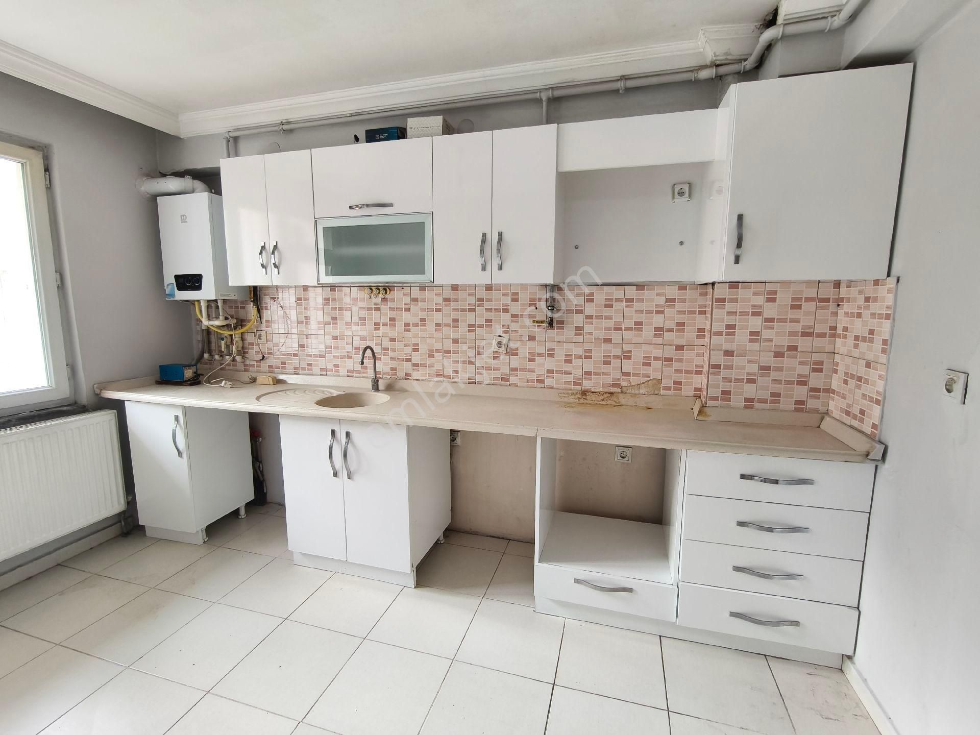 Pera'dan Emek Mah. Ertaş Cd.yakını 3+1 Kiralık Daire - Görsel 8