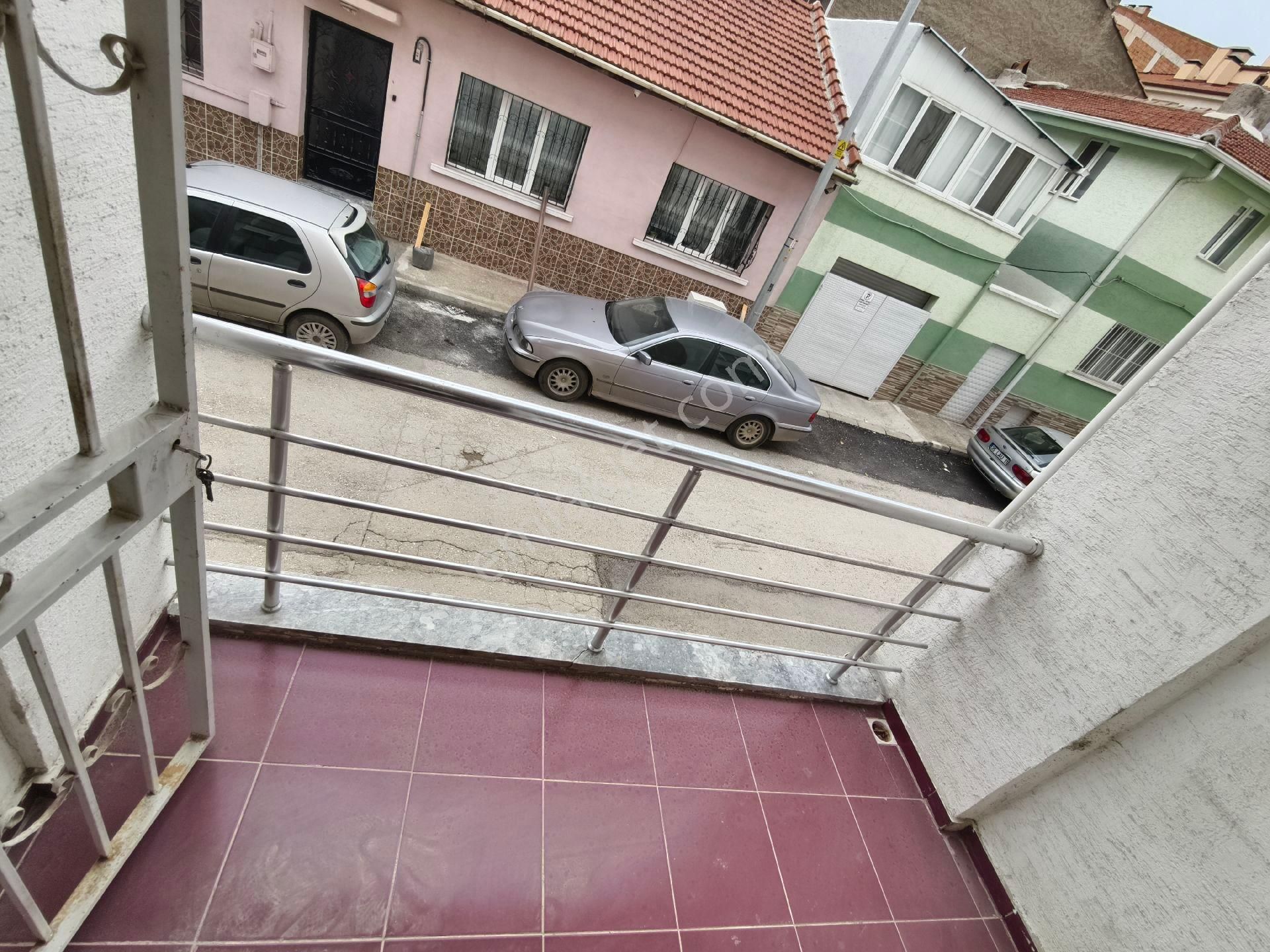 Pera'dan Emek Mah. Ertaş Cd.yakını 3+1 Kiralık Daire - Görsel 15
