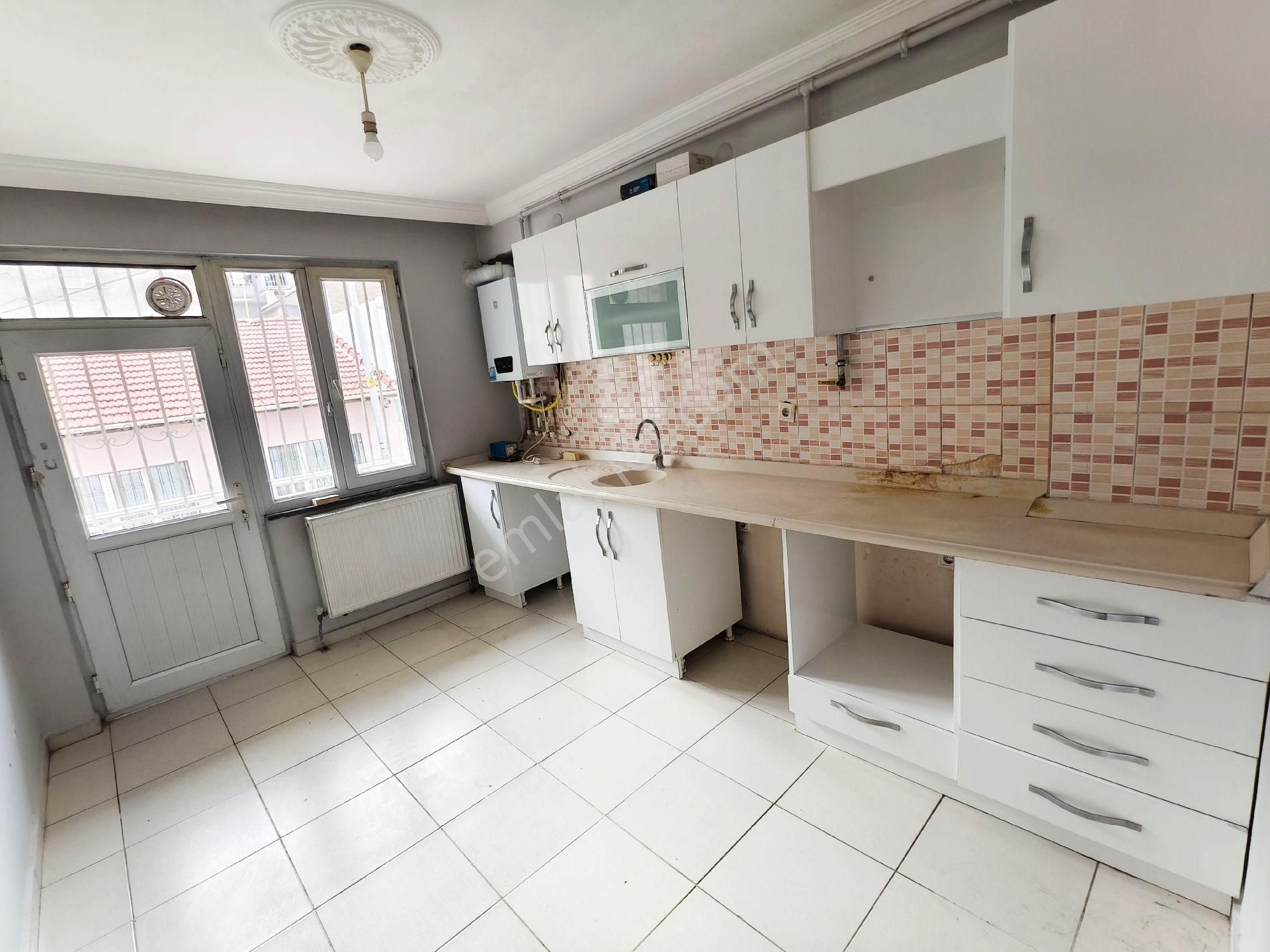 Pera'dan Emek Mah. Ertaş Cd.yakını 3+1 Kiralık Daire - Görsel 11