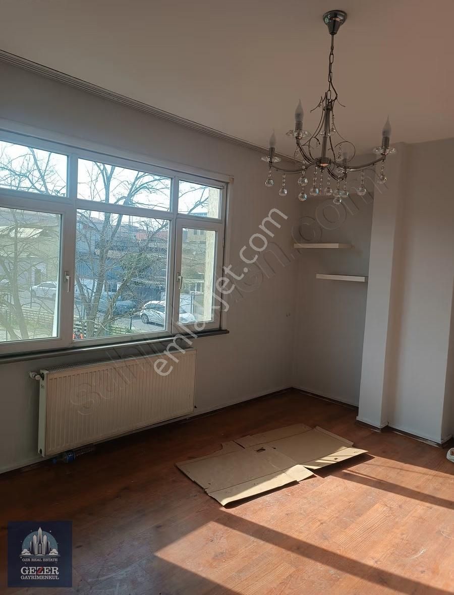 Küçükköy Meydanda Harika Konum'da Orta Kat Kiralık 2+1 Daire - Görsel 8