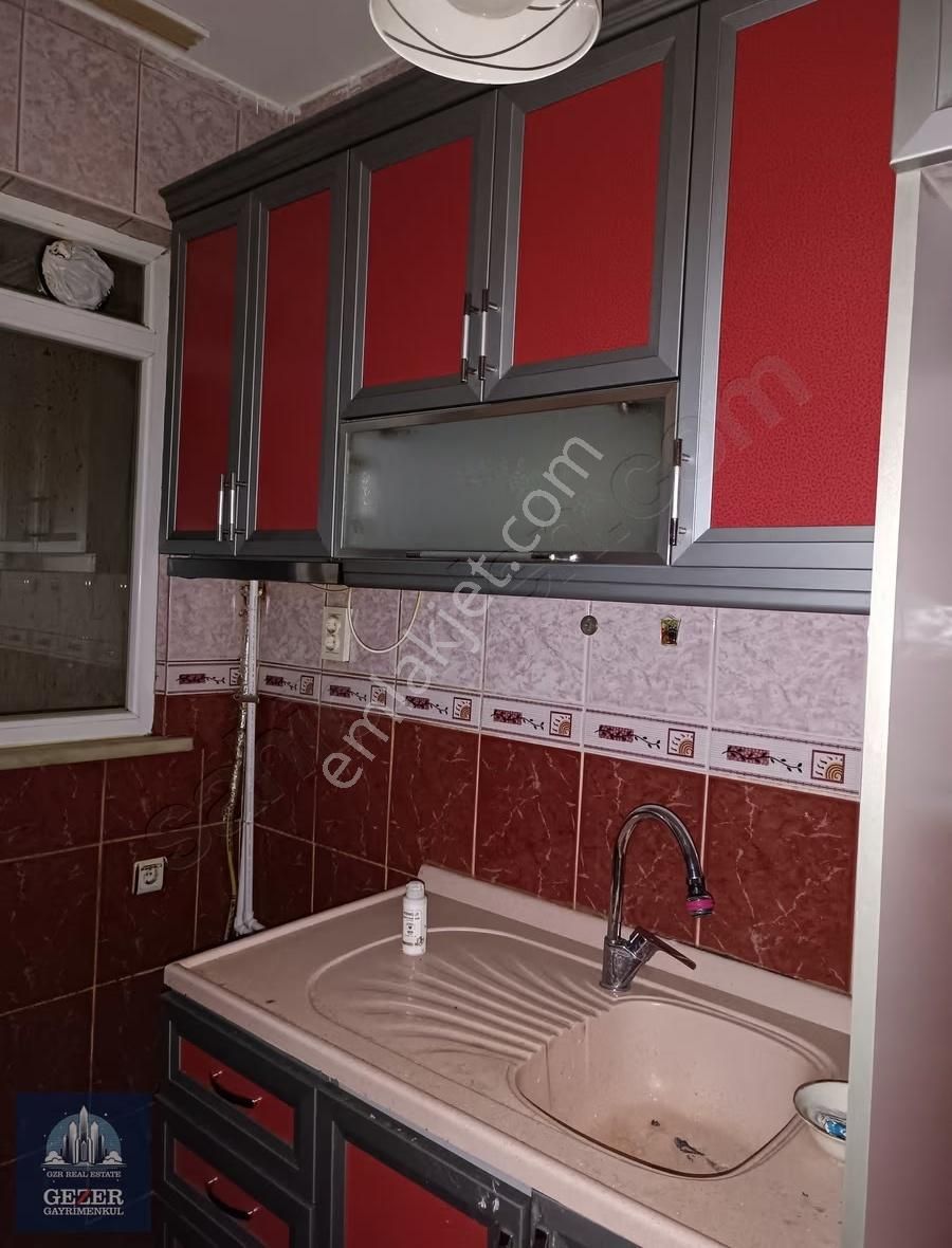 Küçükköy Meydanda Harika Konum'da Orta Kat Kiralık 2+1 Daire - Görsel 13