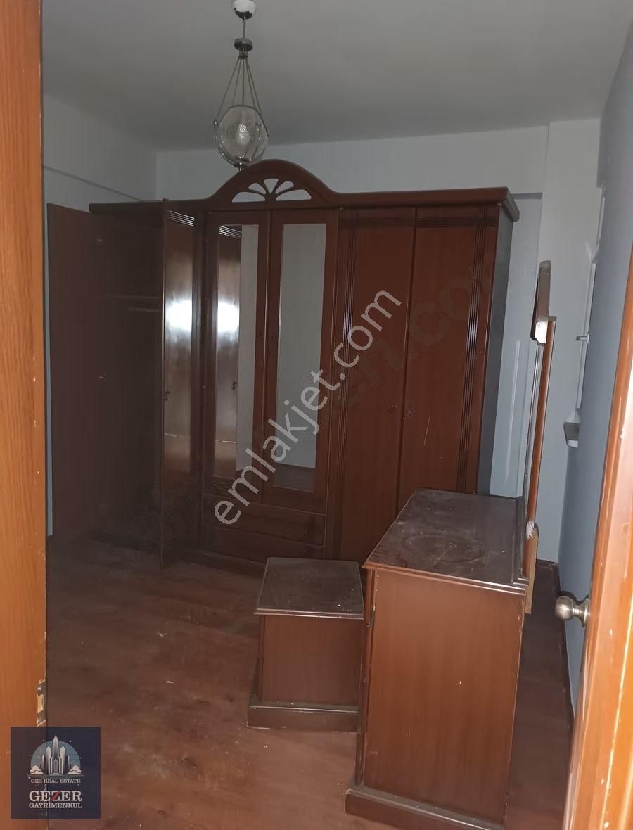 Küçükköy Meydanda Harika Konum'da Orta Kat Kiralık 2+1 Daire - Görsel 15