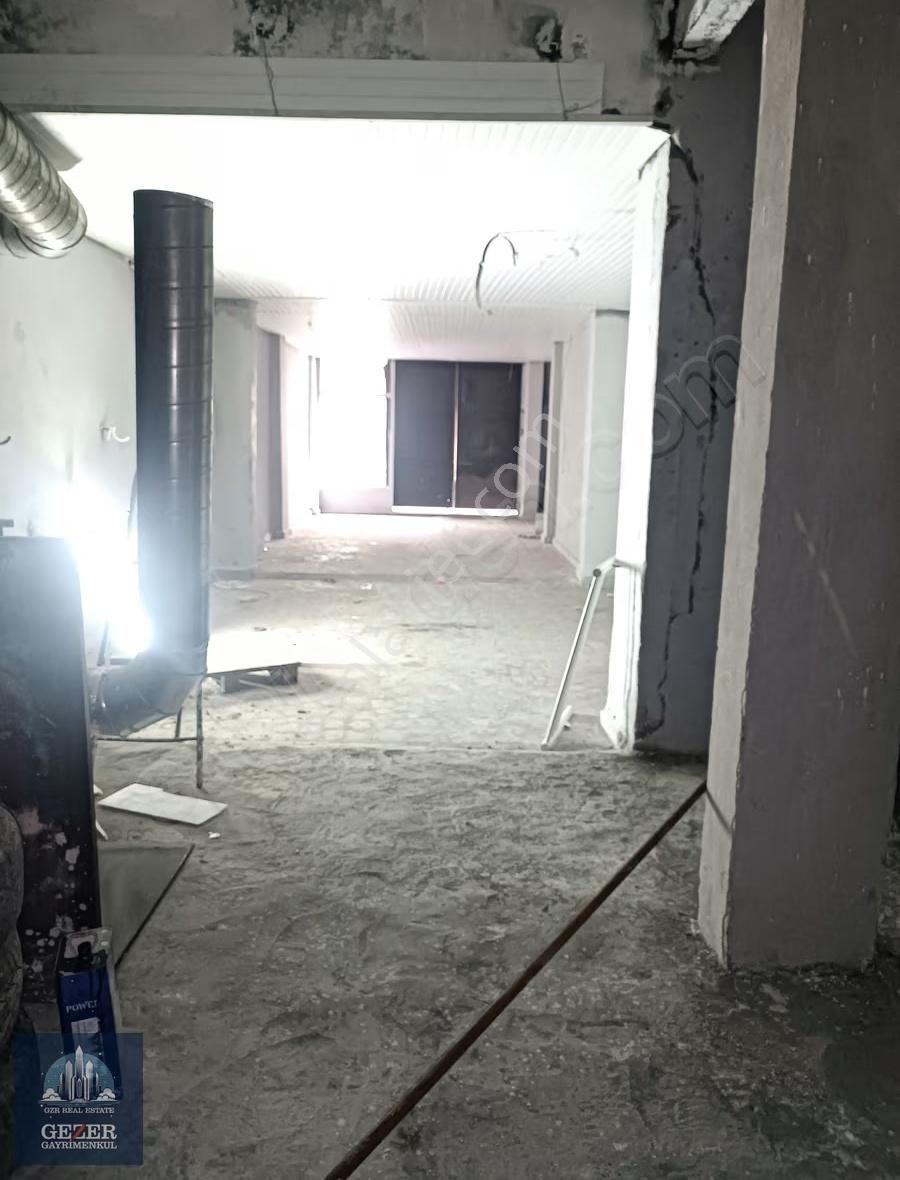 Küçükköyde Kiralık Atölye Tamirhane İmalathaneye Uygun Dükkan - Görsel 6