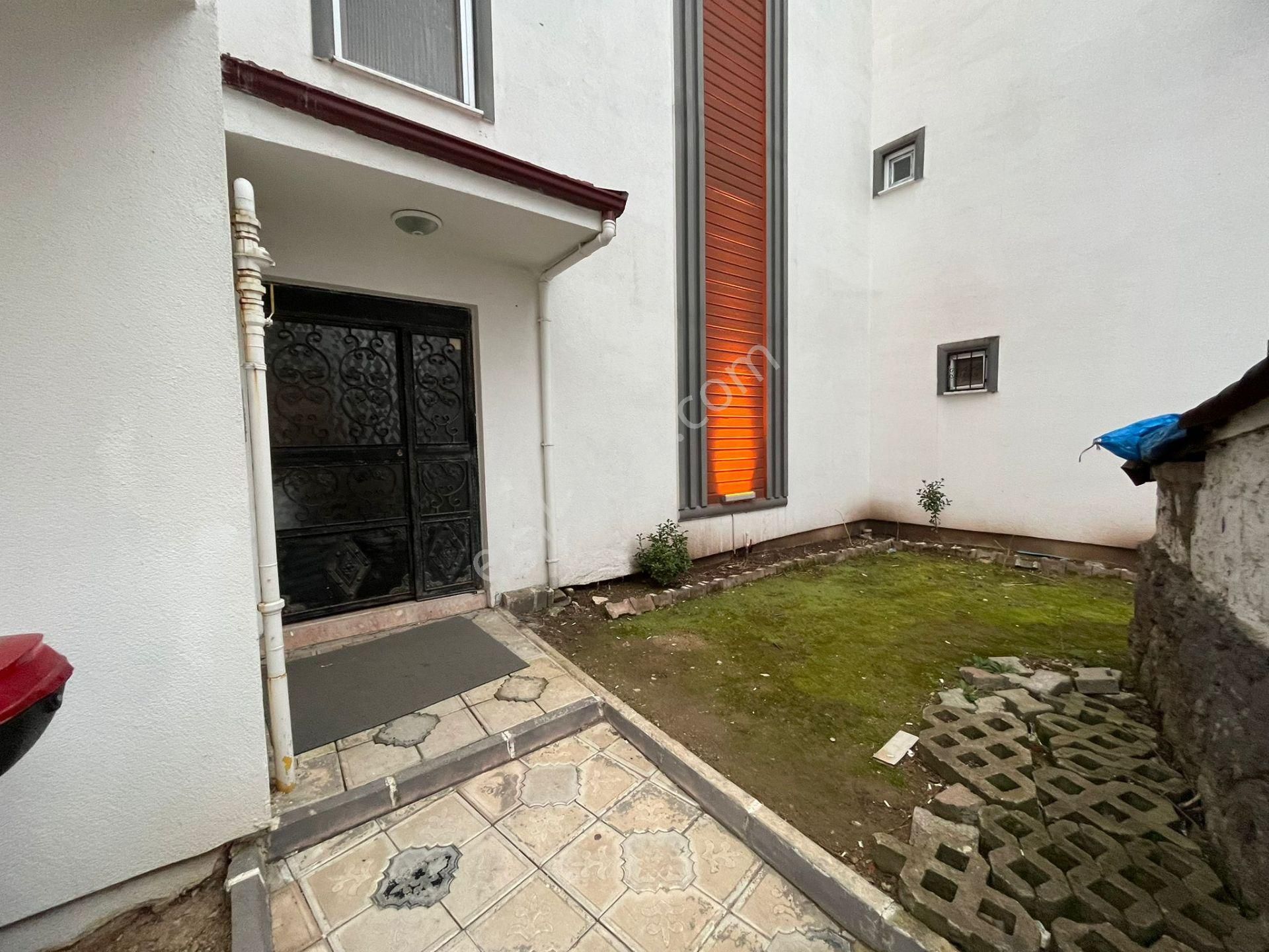 Gölcük Piyalepaşa Mahallesinde – Yüksek Zemin – 3+1 – 115 M² – Ebeveyn Banyolu – Merkezi Konum - Görsel 5