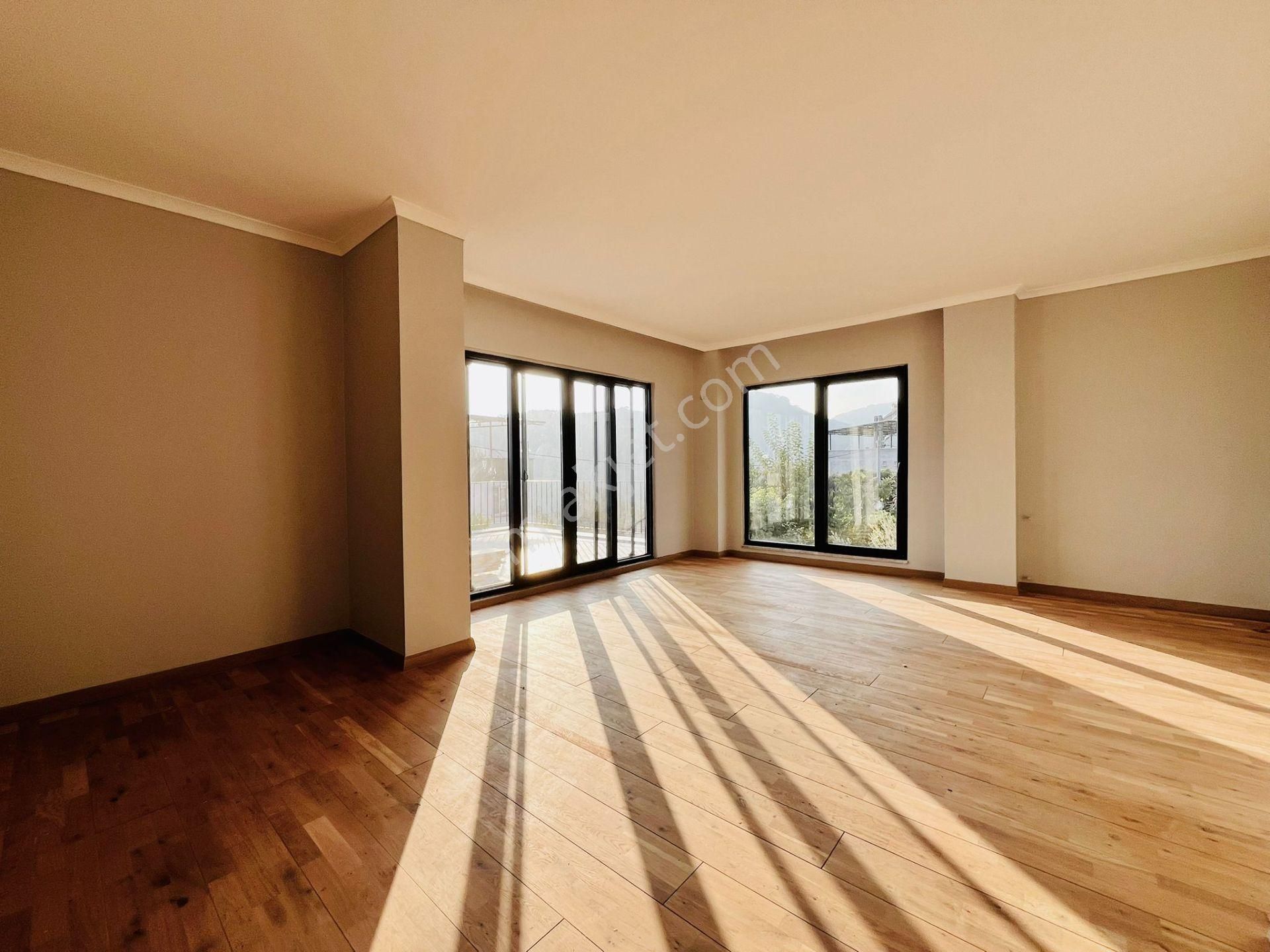 Yetki Yükselden Avcılarda 591 M2 Deniz Manzaralı Bağımsız Villa - Görsel 33